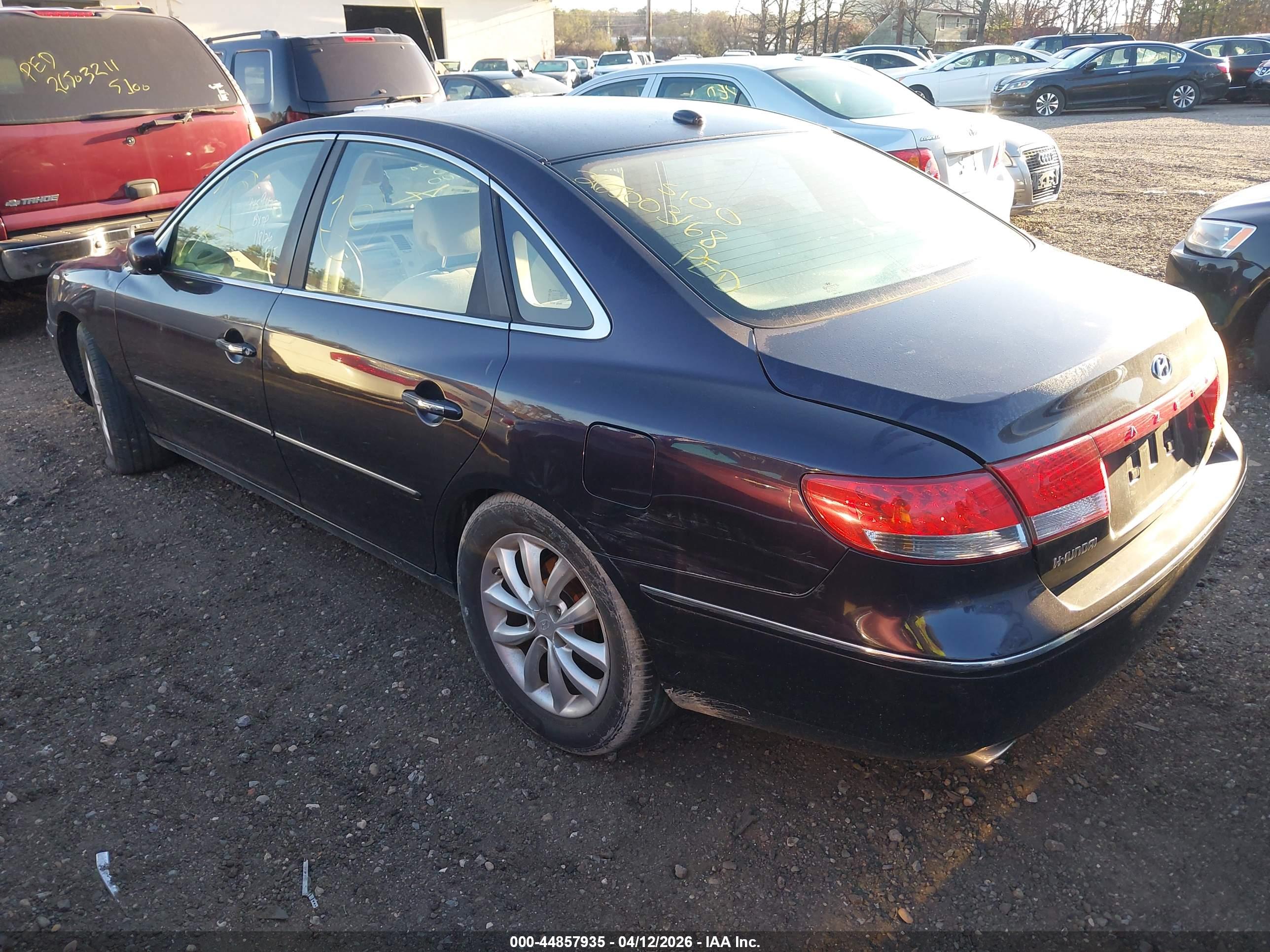 HYUNDAI AZERA image 3