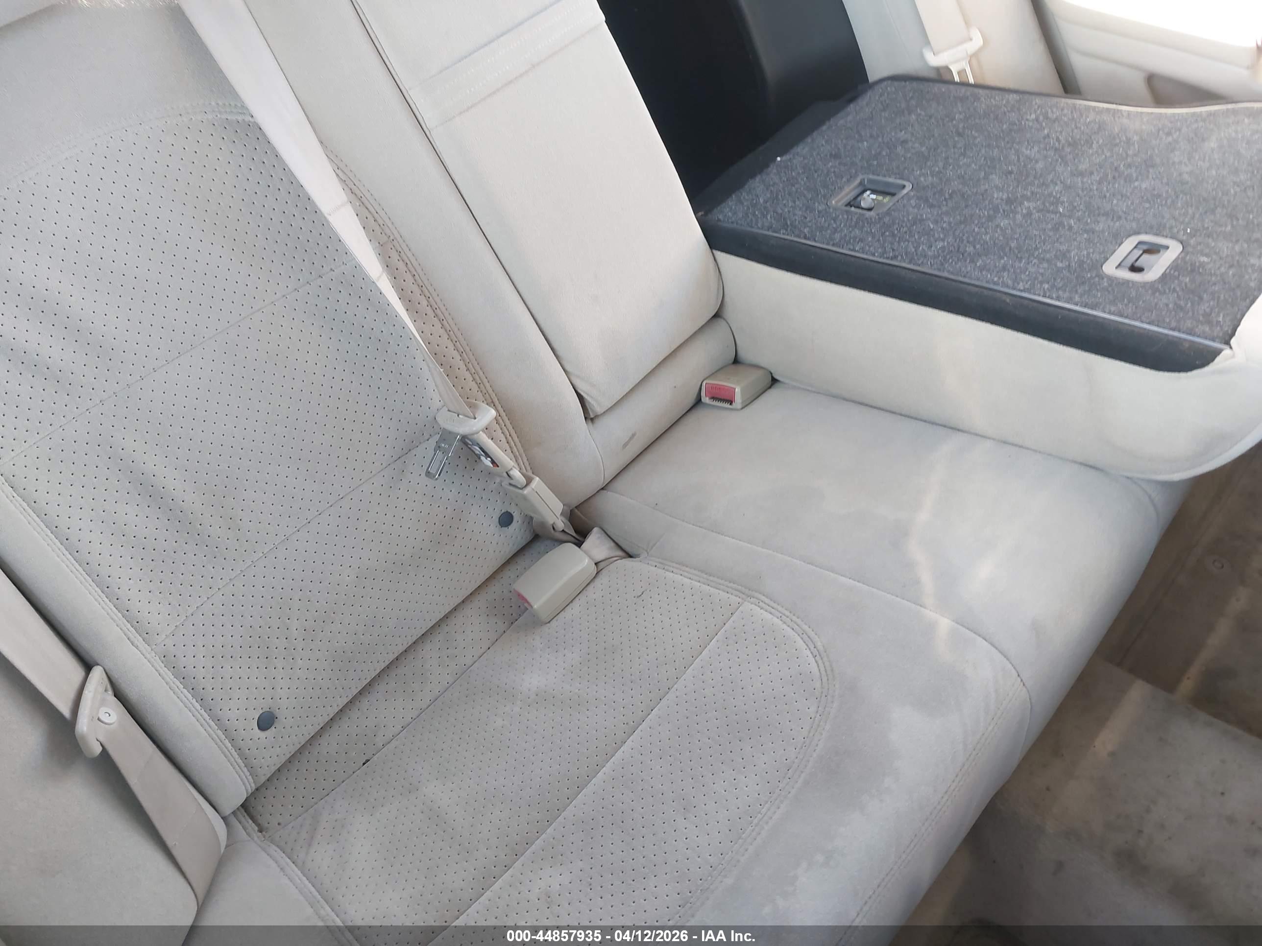 HYUNDAI AZERA image 8