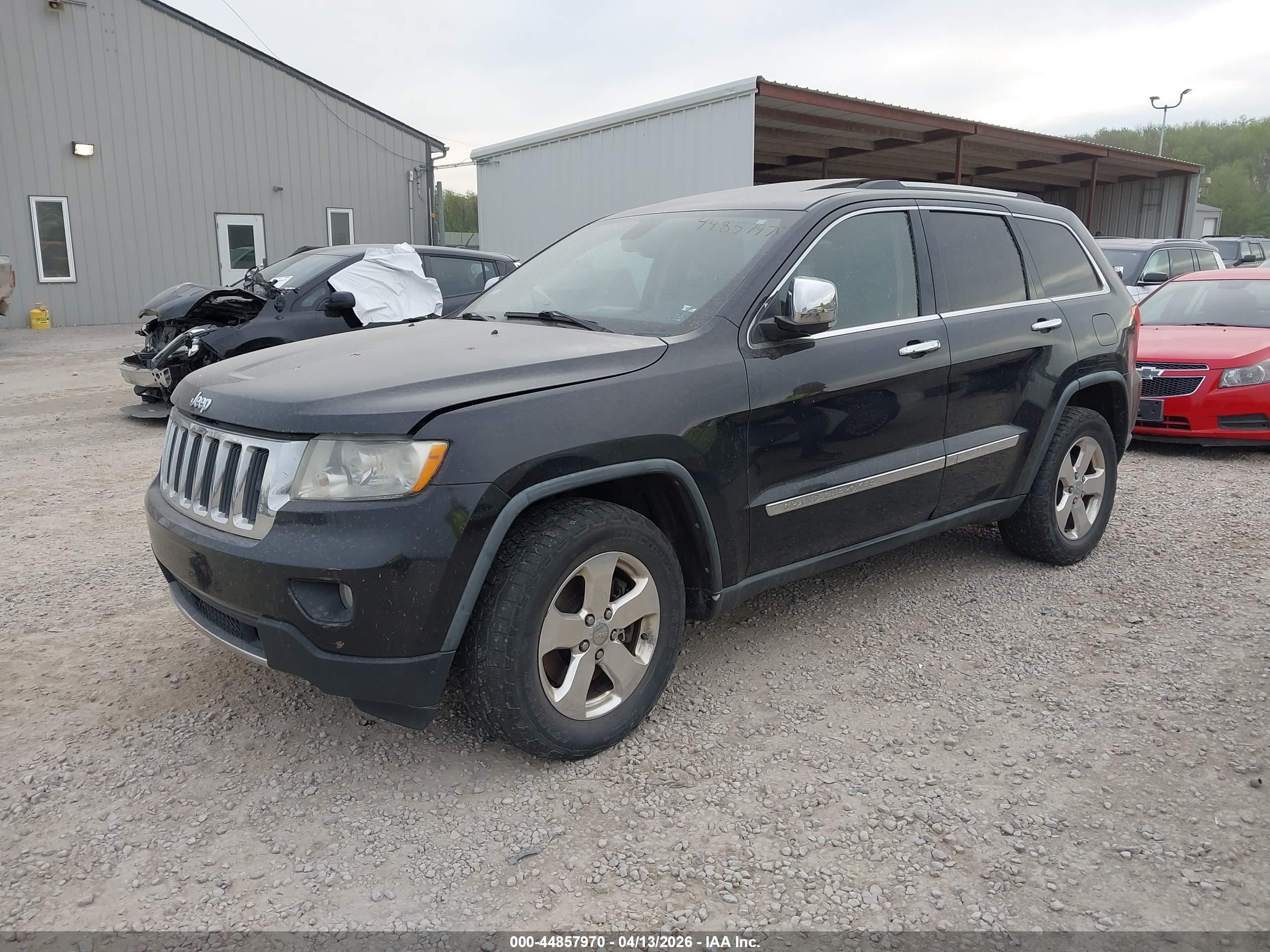 JEEP GRAND image 2