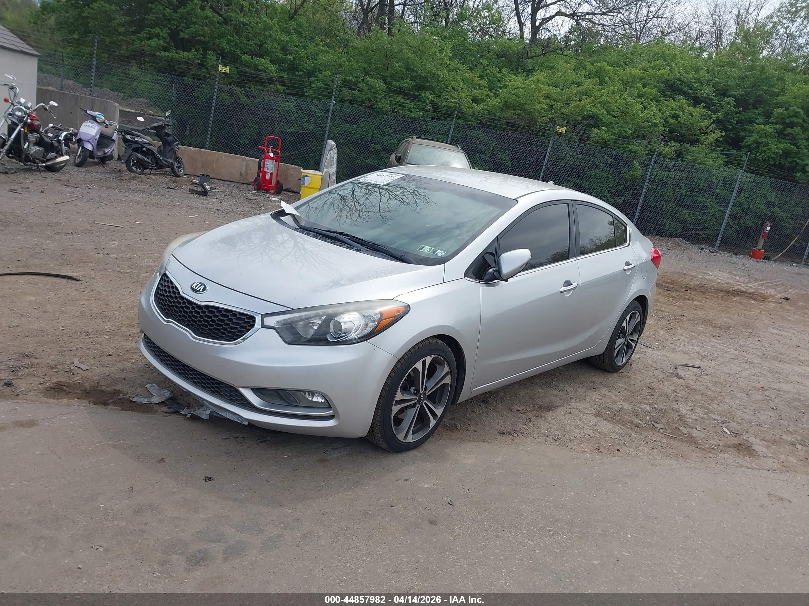 KIA FORTE image 2