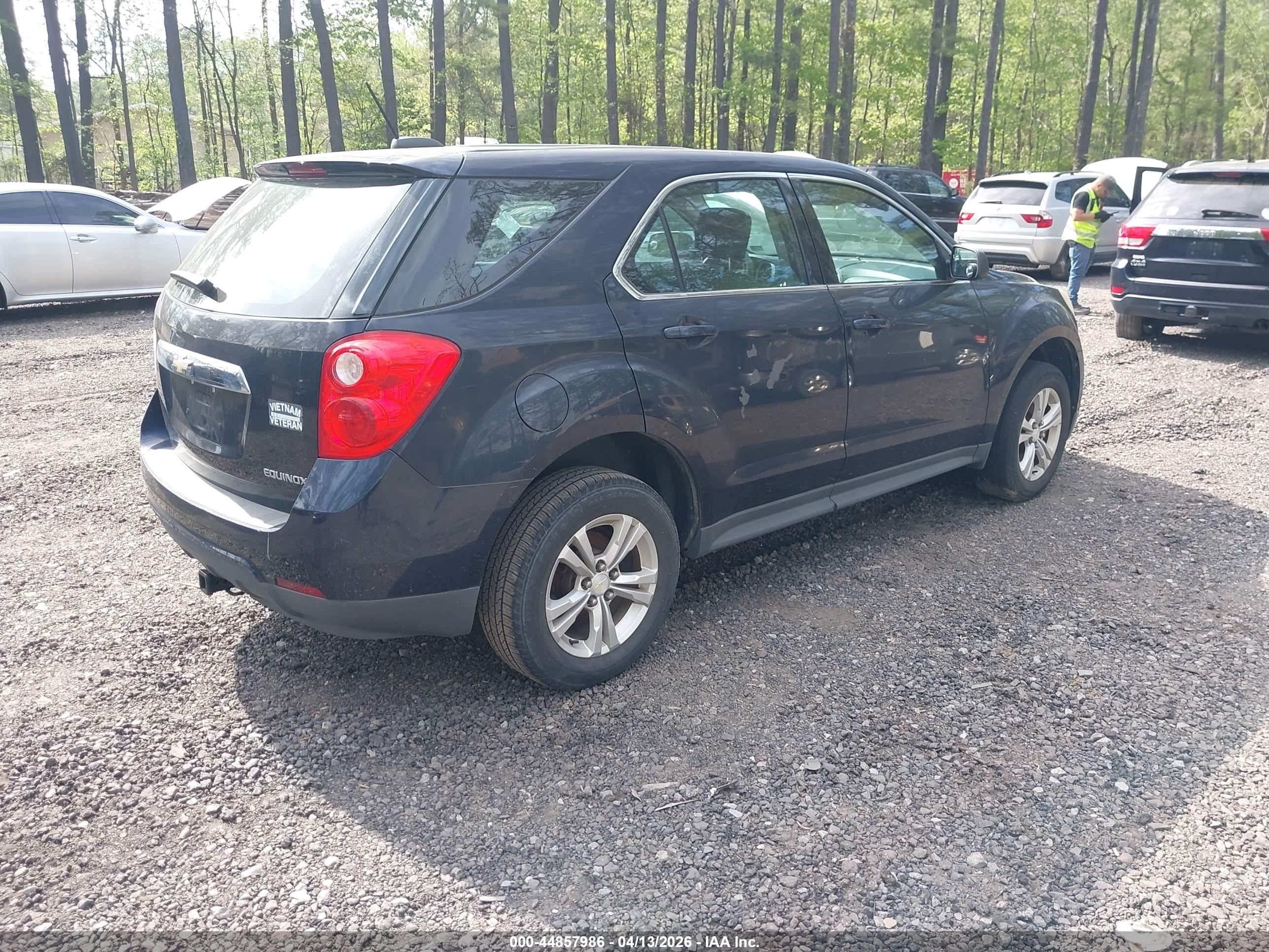 CHEVROLET EQUINOX image 4