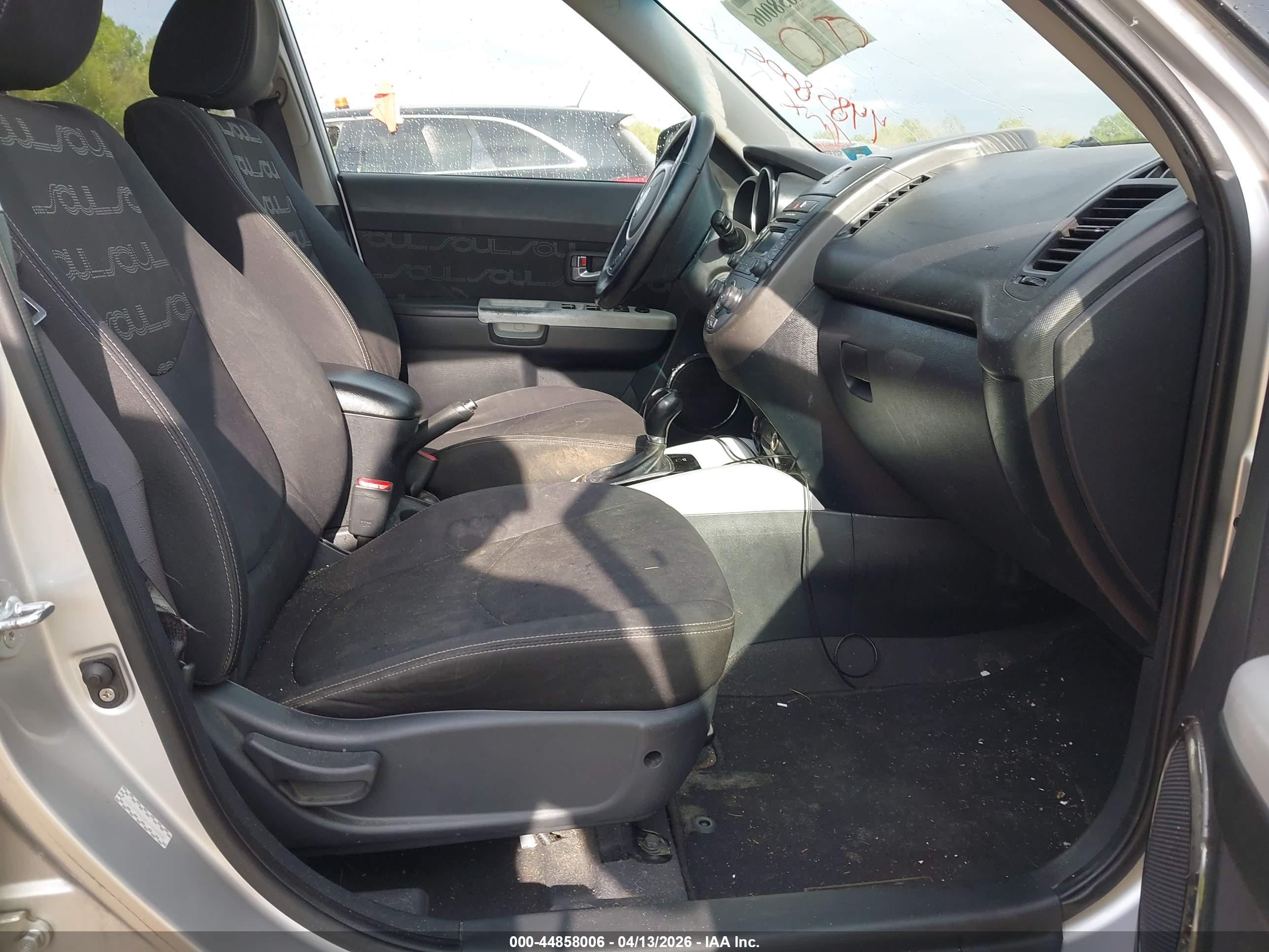 KIA SOUL image 5