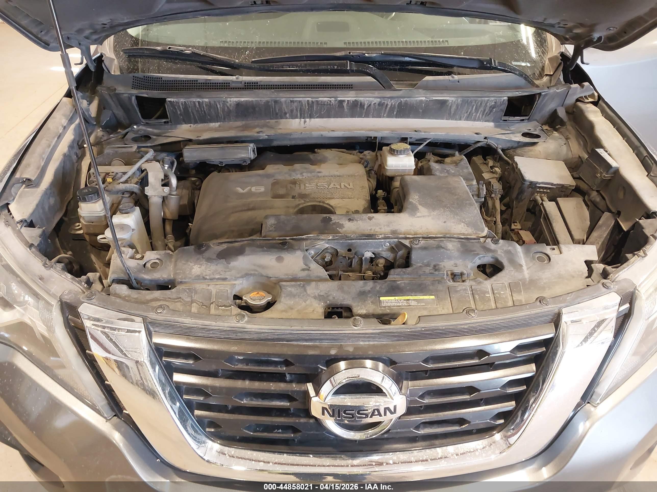 NISSAN PATHFINDER image 10