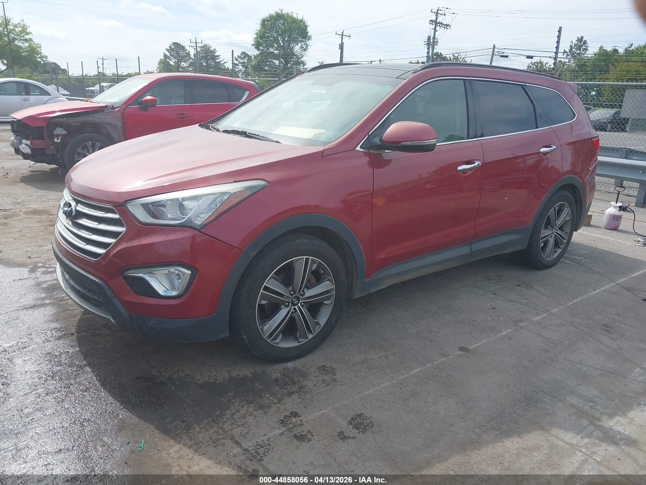 HYUNDAI SANTA image 2