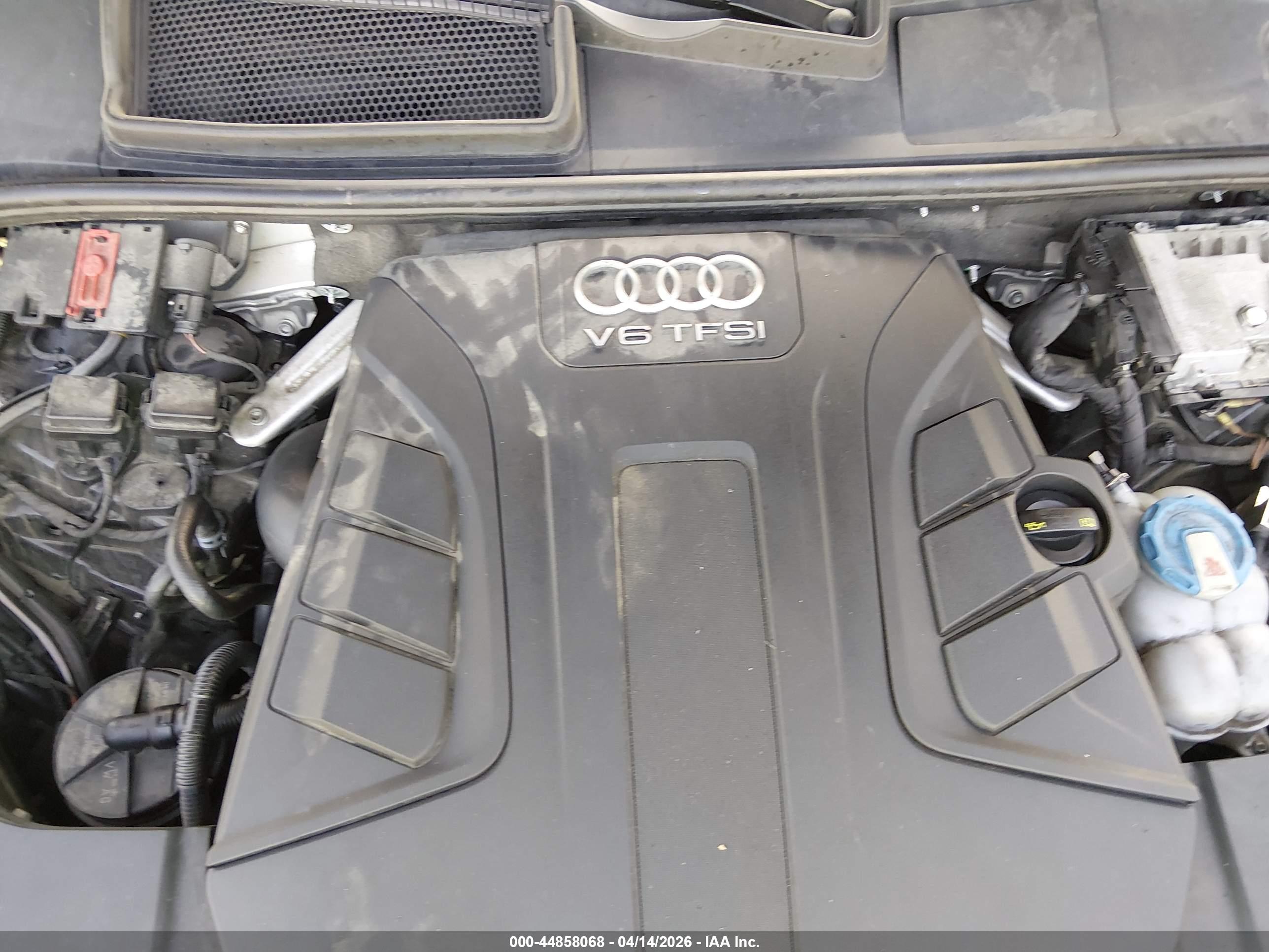 AUDI Q7 image 6