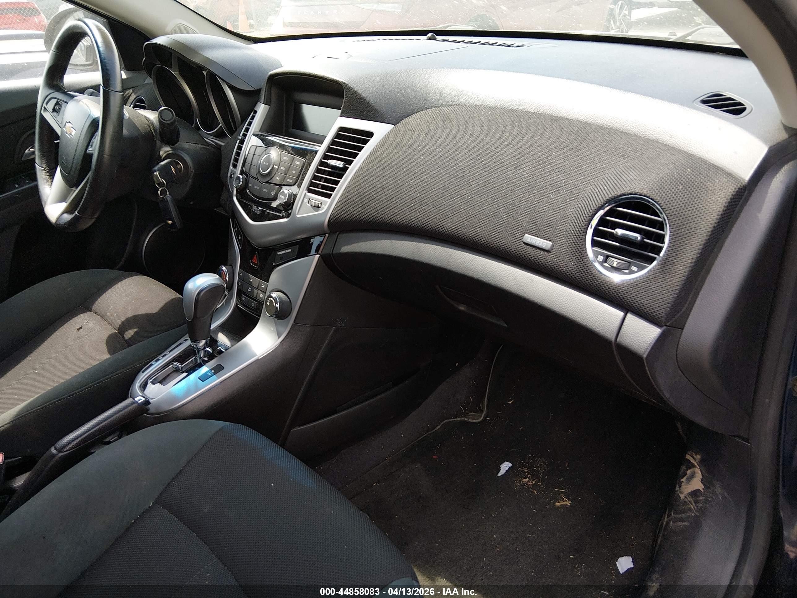 CHEVROLET CRUZE image 5
