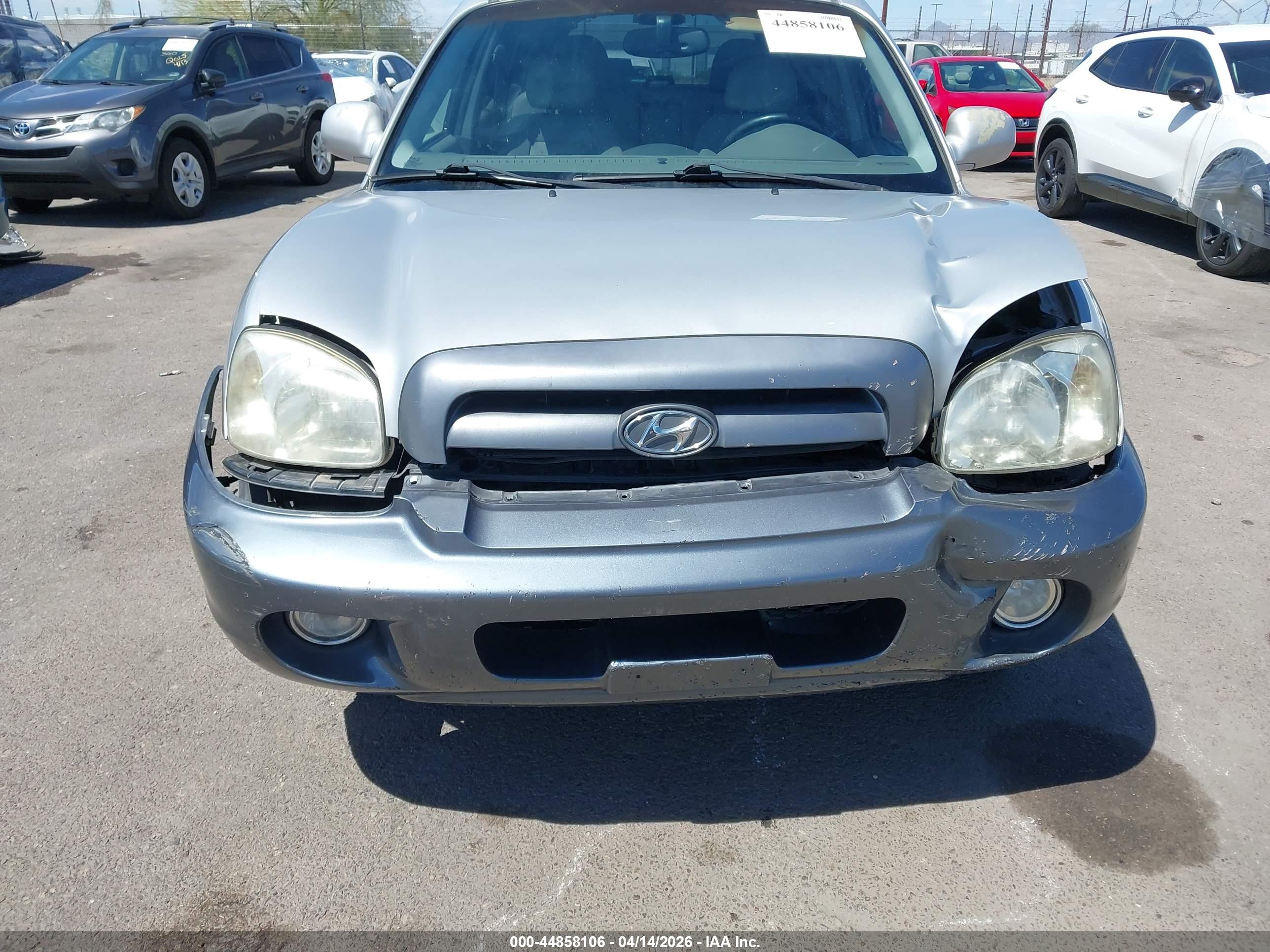 HYUNDAI SANTA image 6