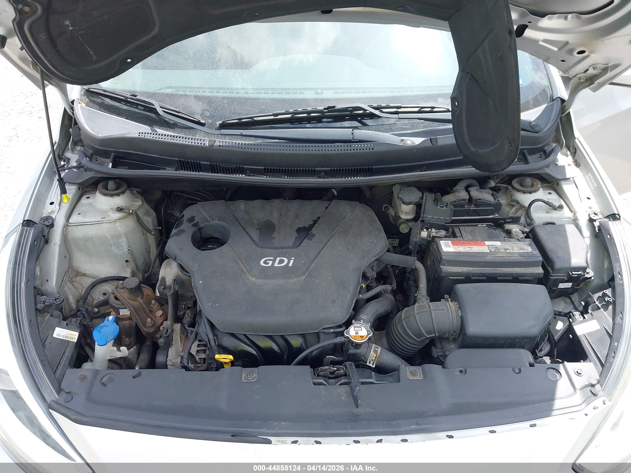 HYUNDAI ACCENT image 10