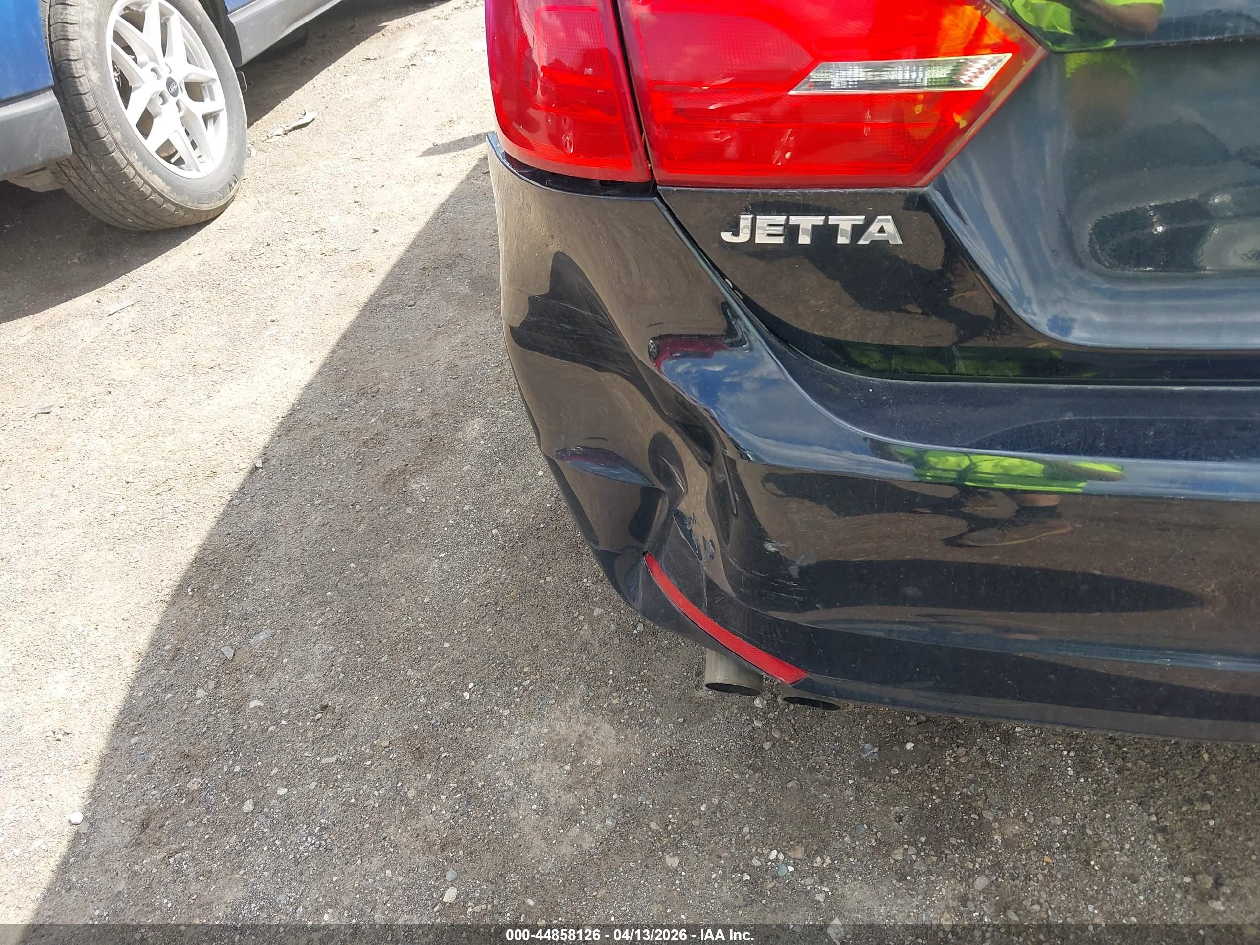VOLKSWAGEN JETTA image 6