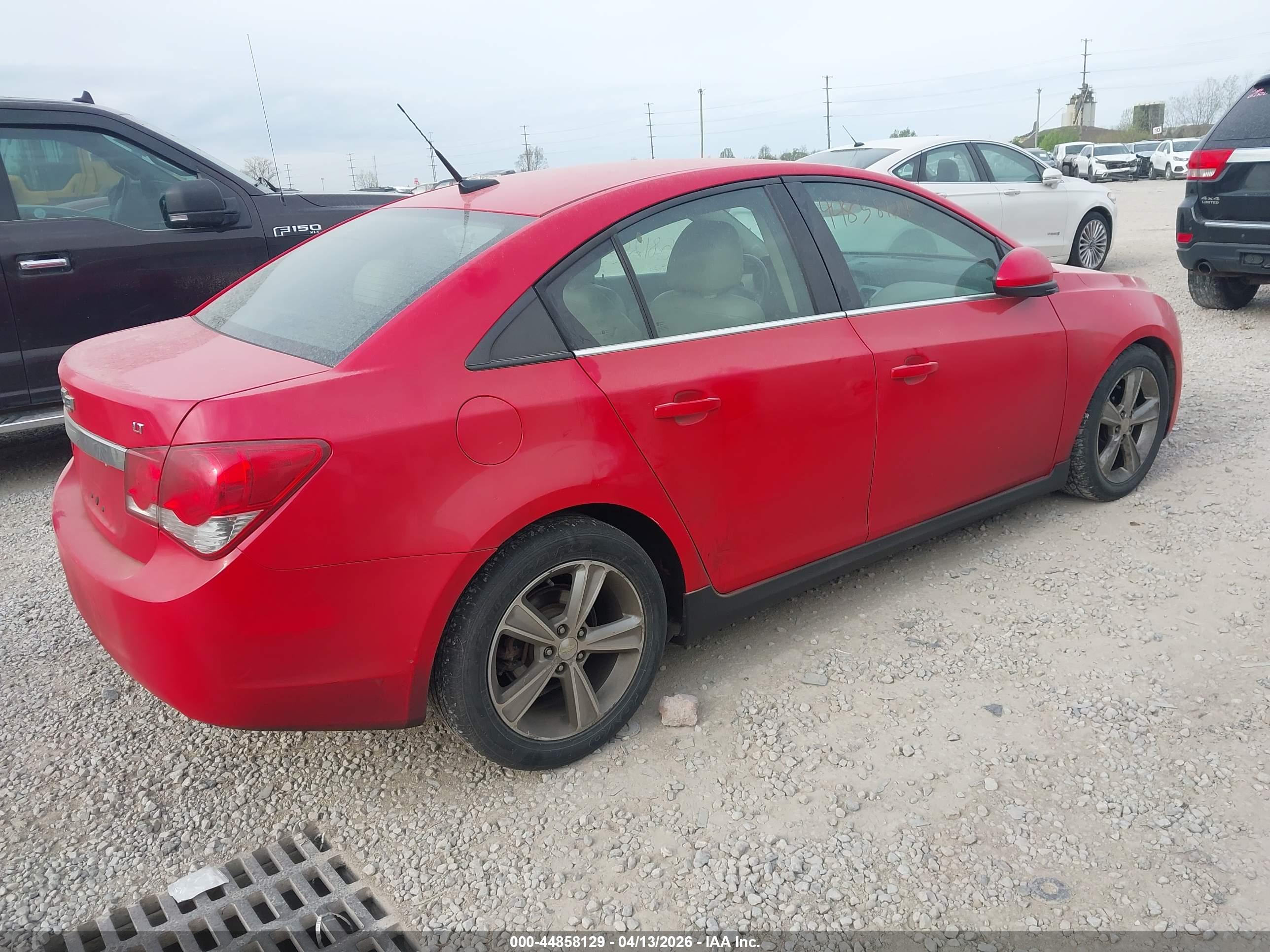 CHEVROLET CRUZE image 4