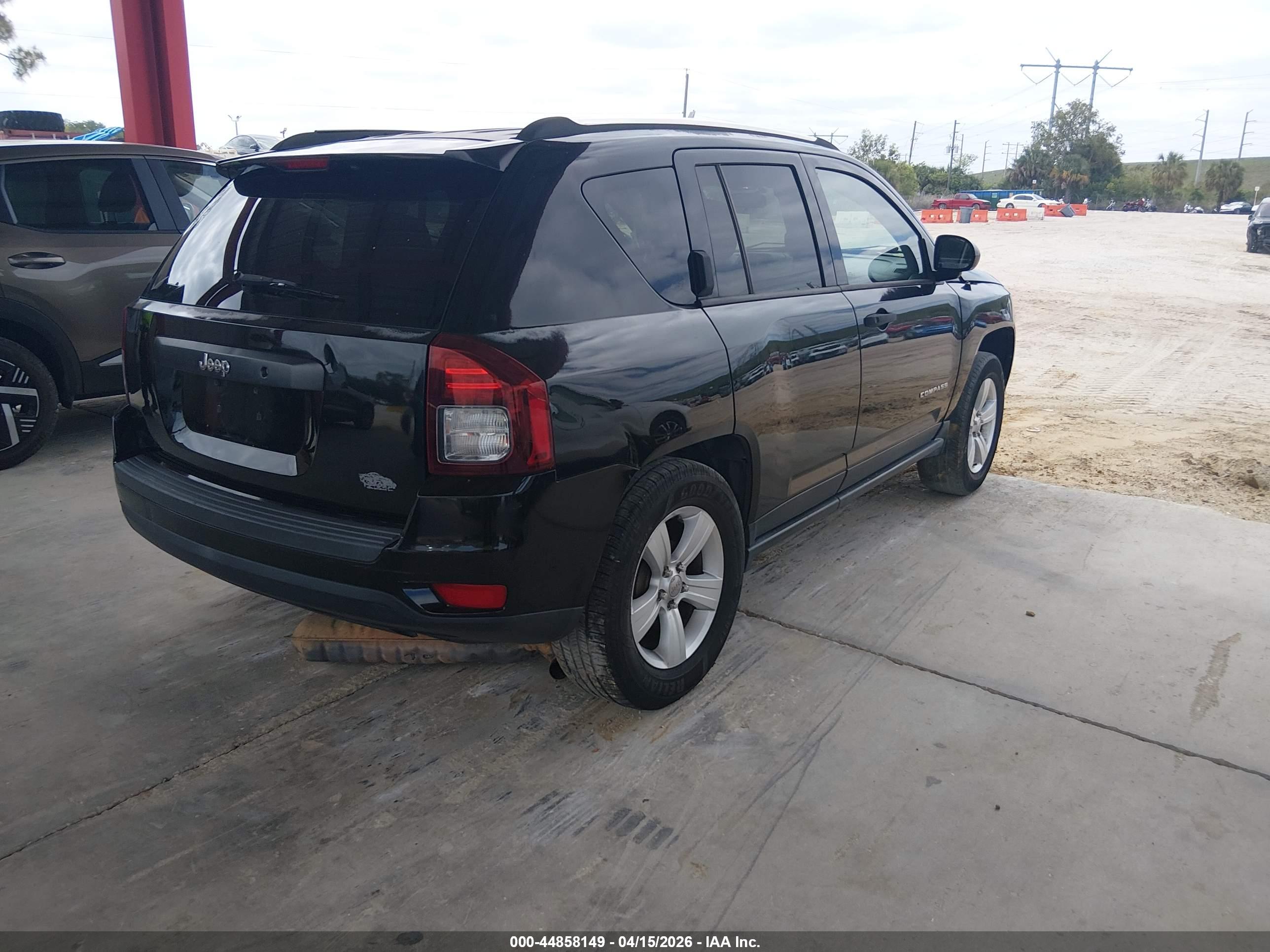 JEEP COMPASS image 4