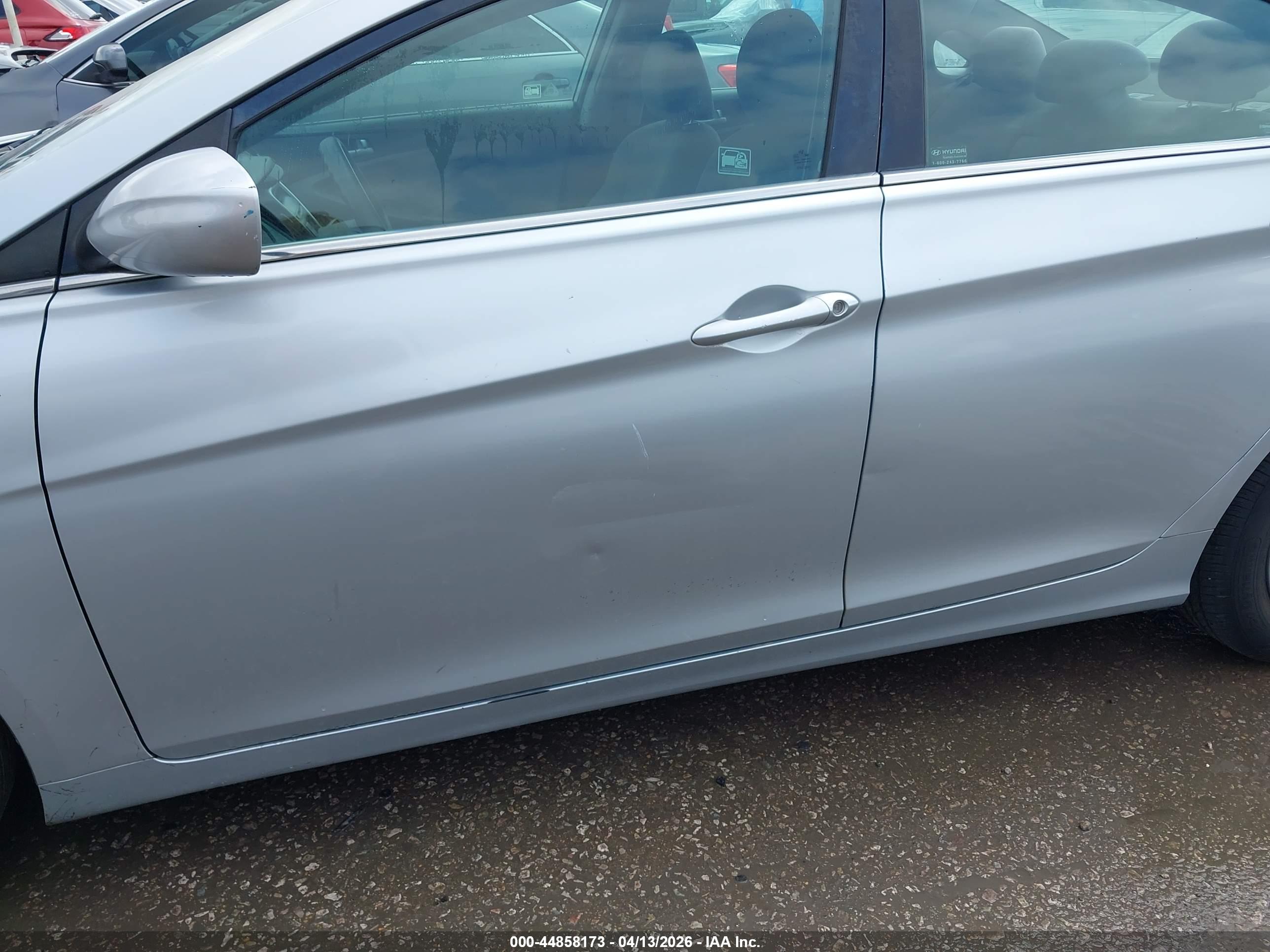 HYUNDAI SONATA image 6