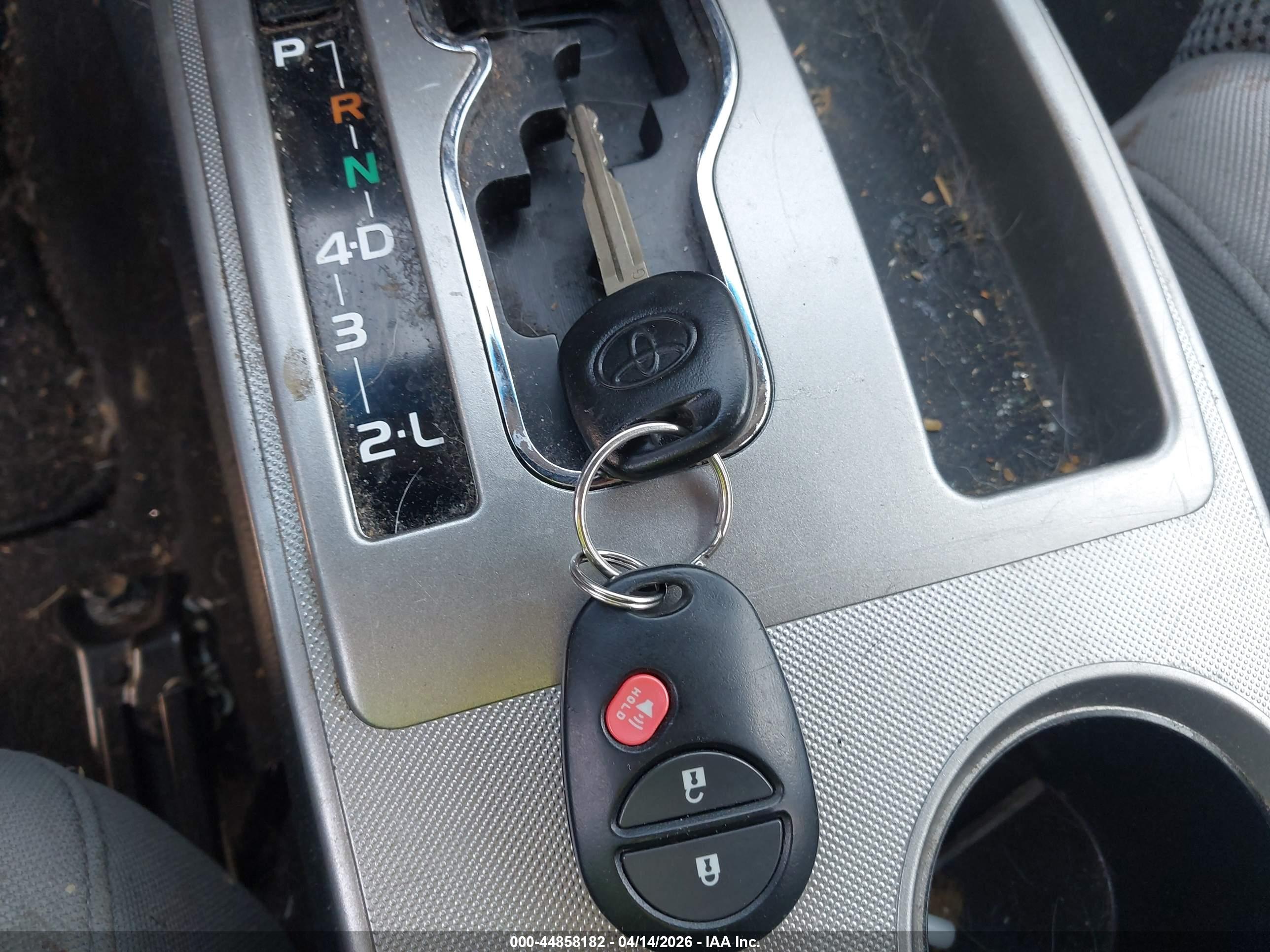 TOYOTA TACOMA image 11