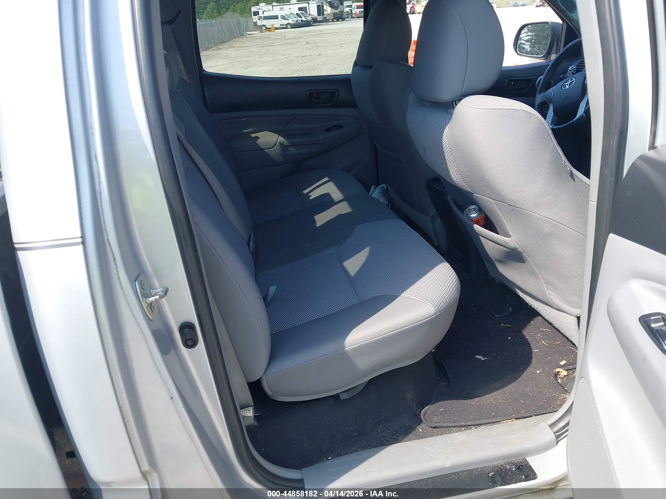 TOYOTA TACOMA image 8