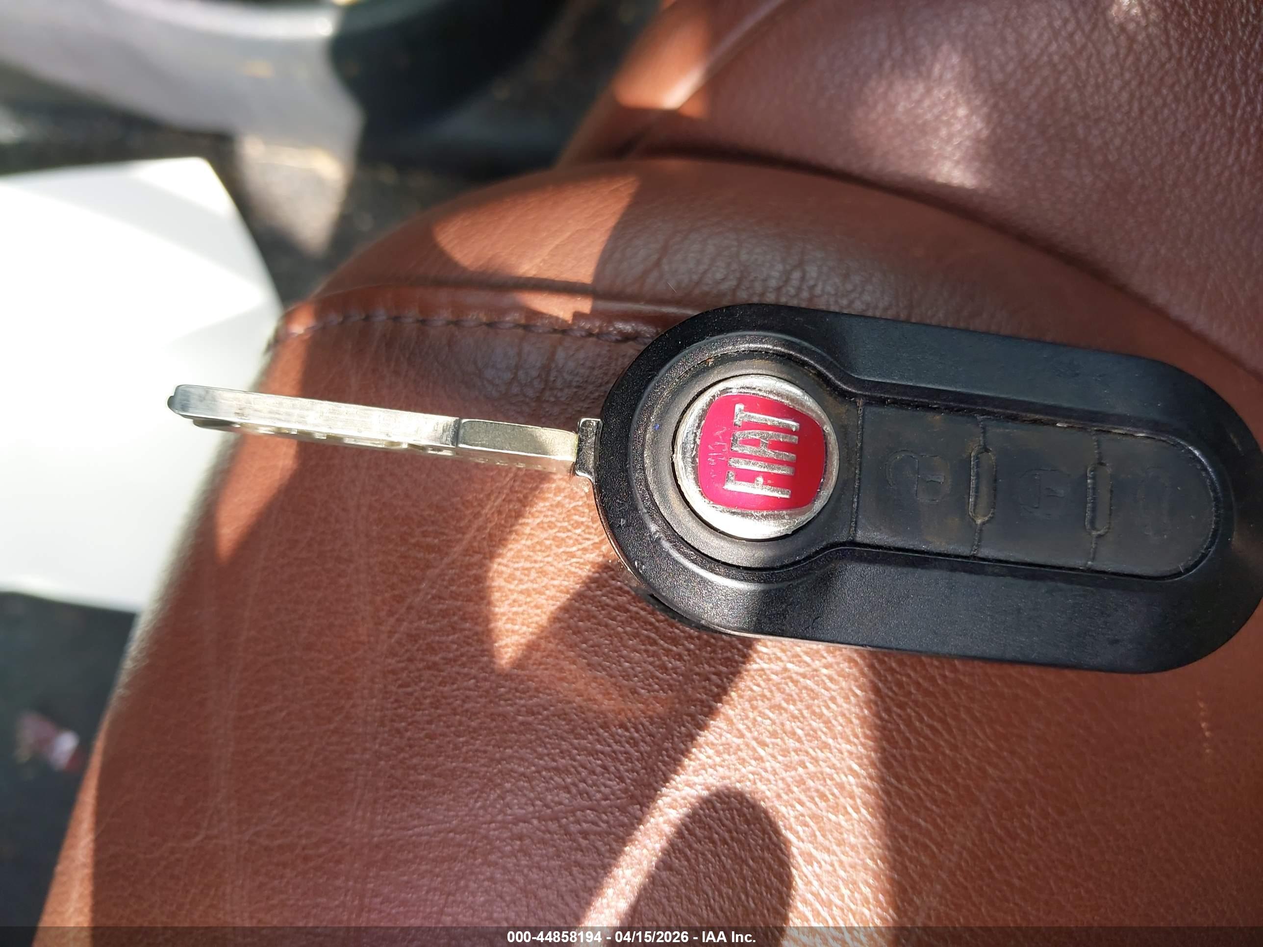 FIAT 500C image 11