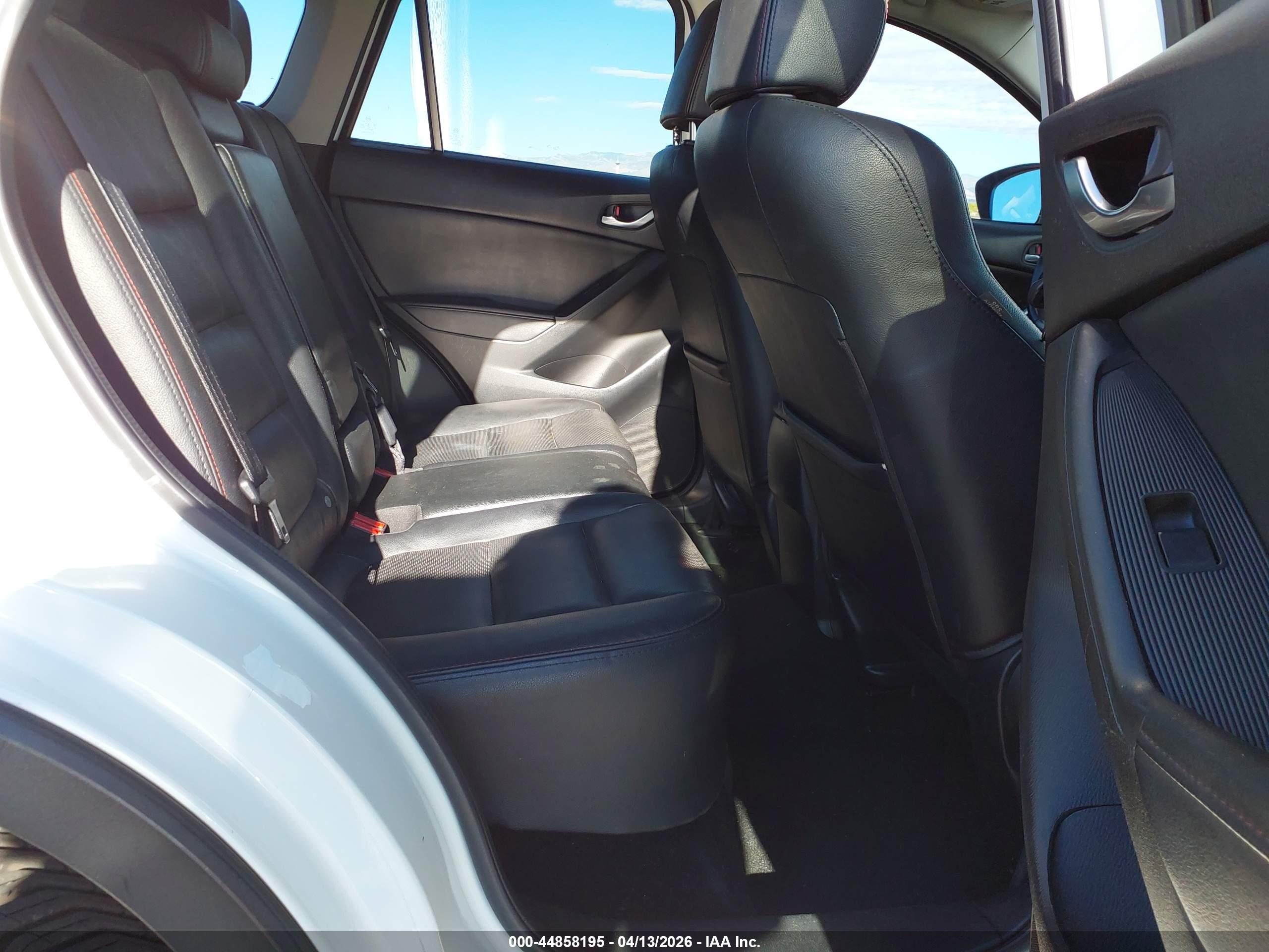 MAZDA CX-5 image 8