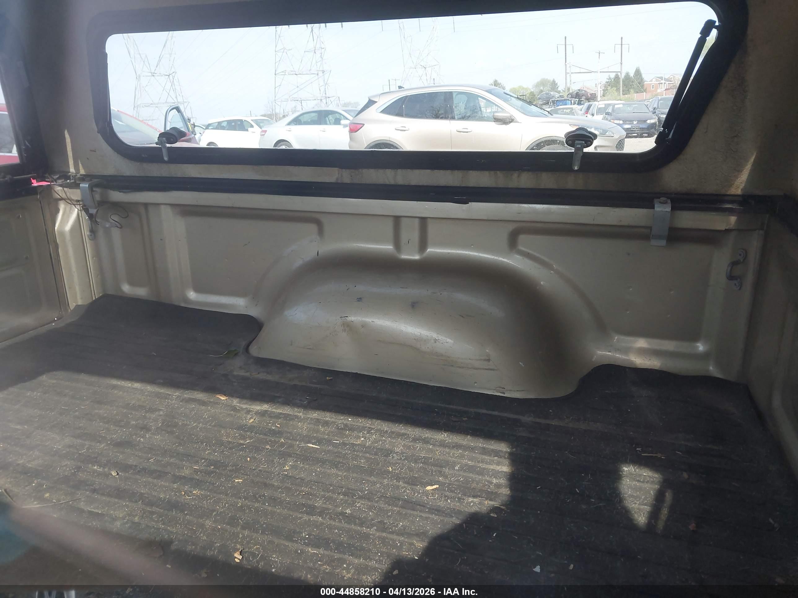 TOYOTA TACOMA image 8