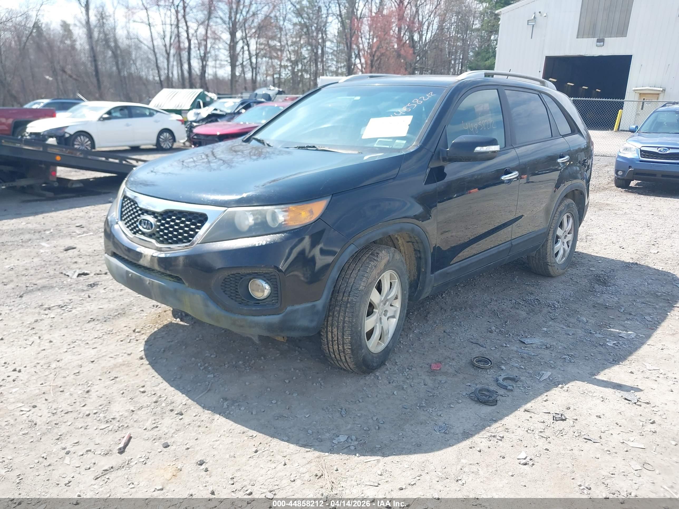 KIA SORENTO image 2