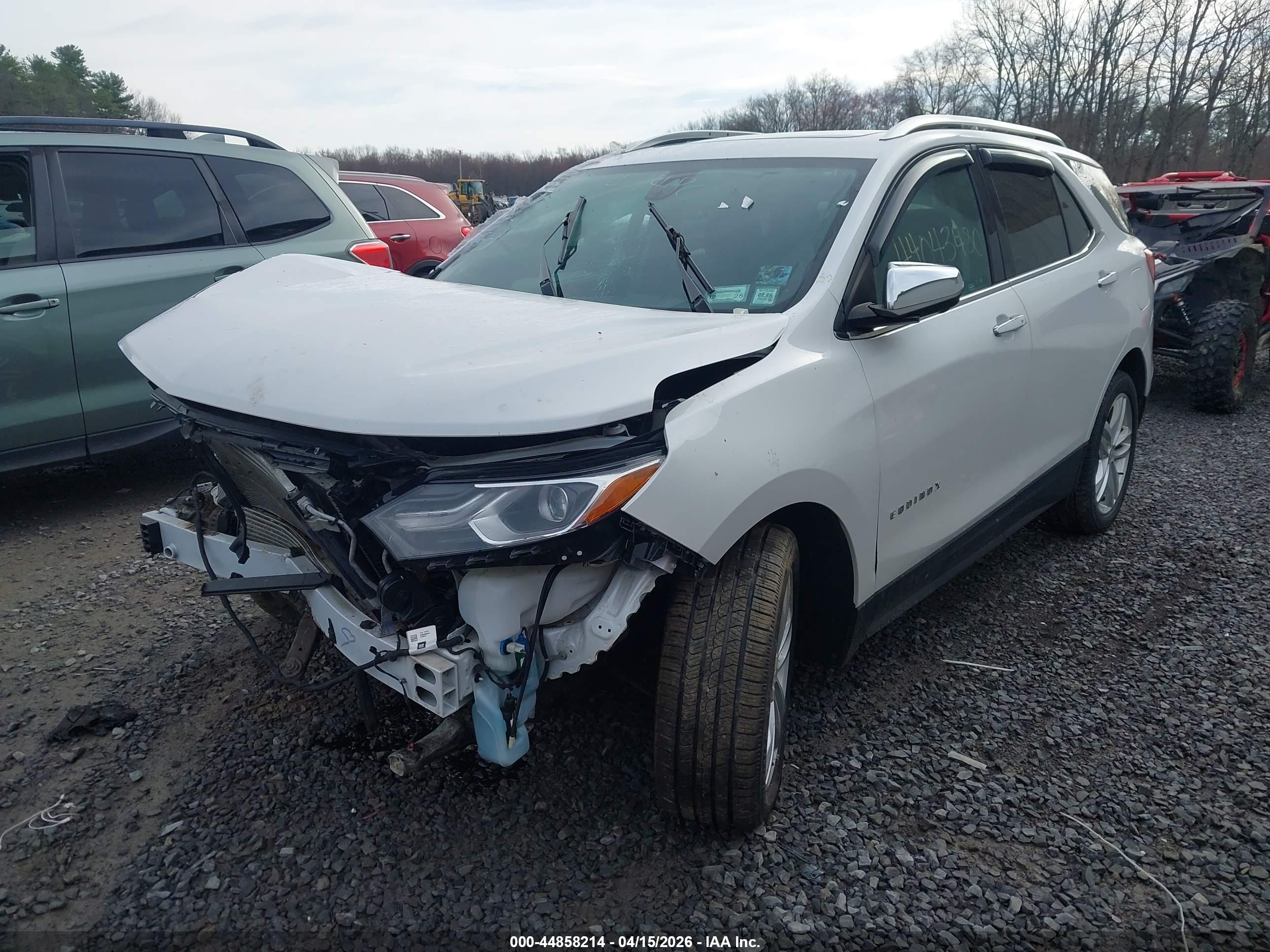 CHEVROLET EQUINOX image 2