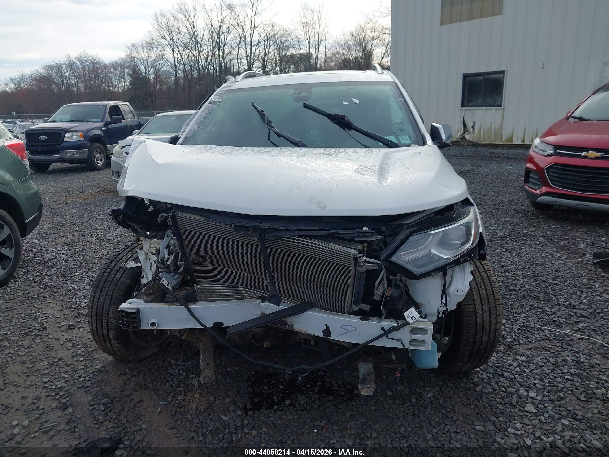 CHEVROLET EQUINOX image 6