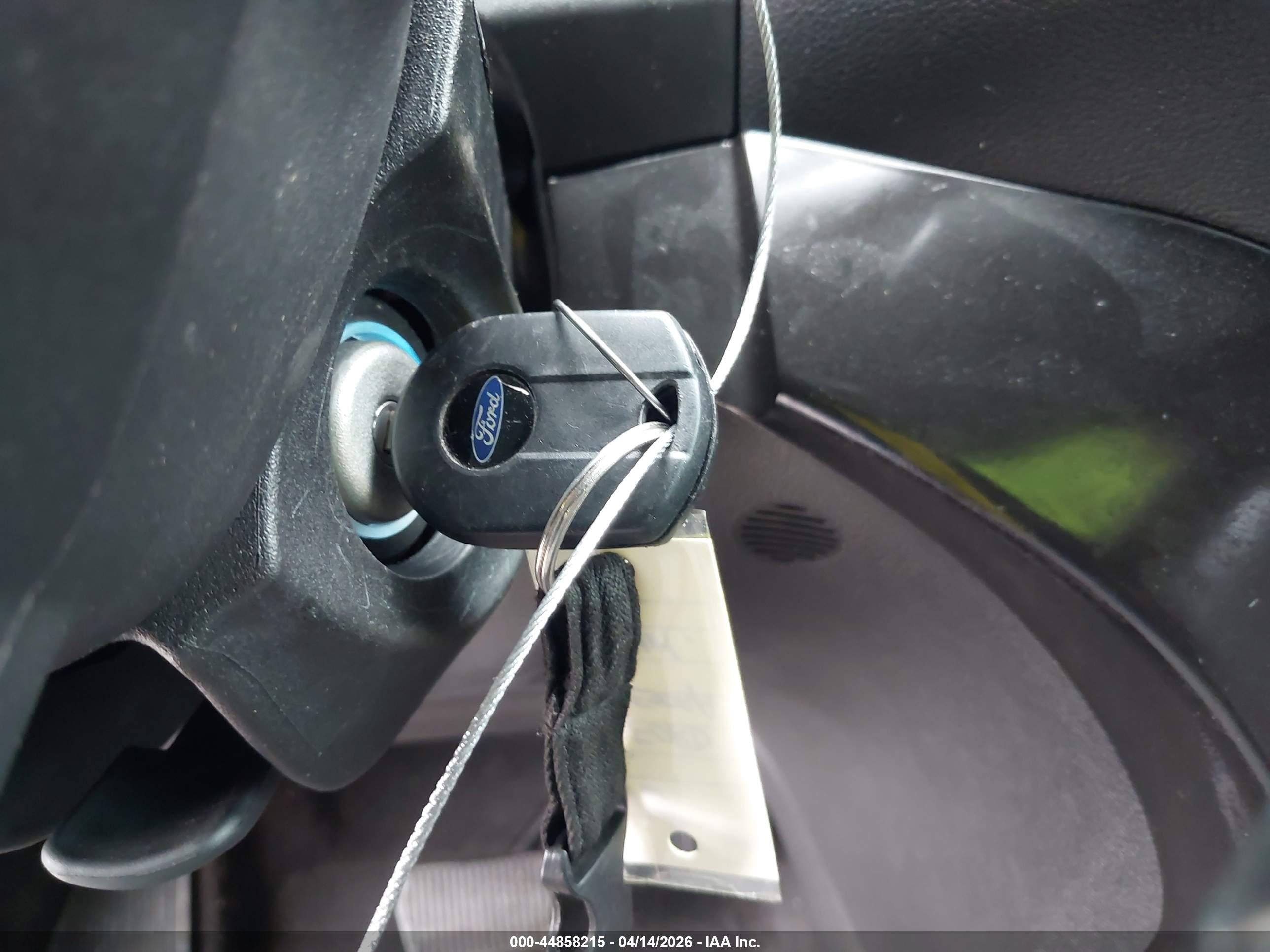 FORD ESCAPE image 11