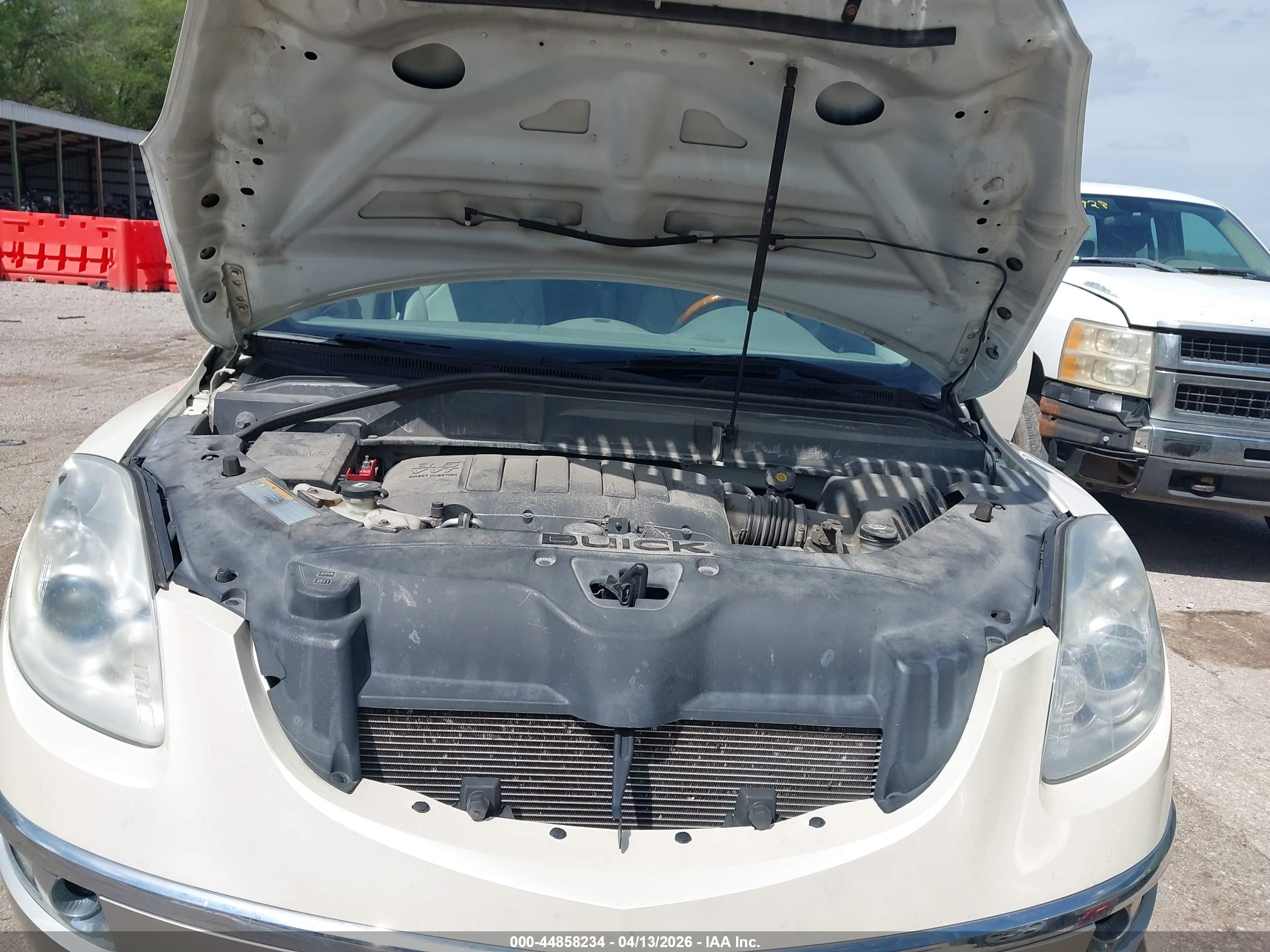 BUICK ENCLAVE image 10