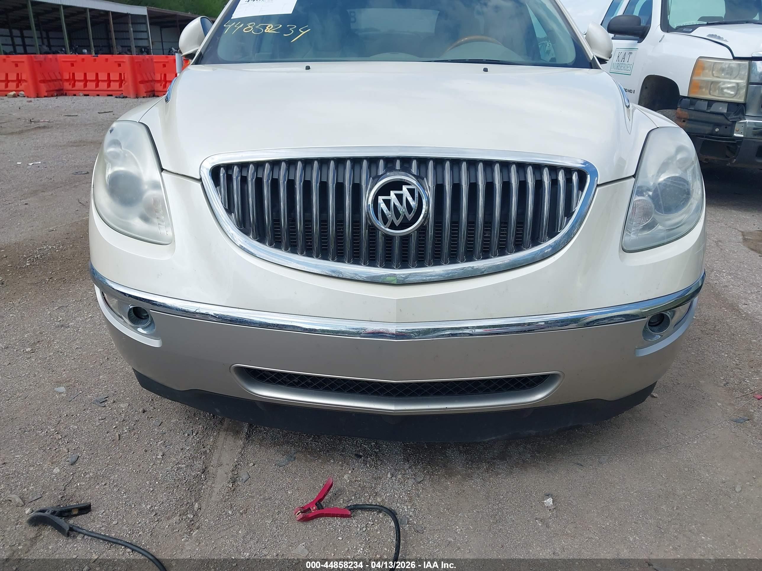 BUICK ENCLAVE image 6