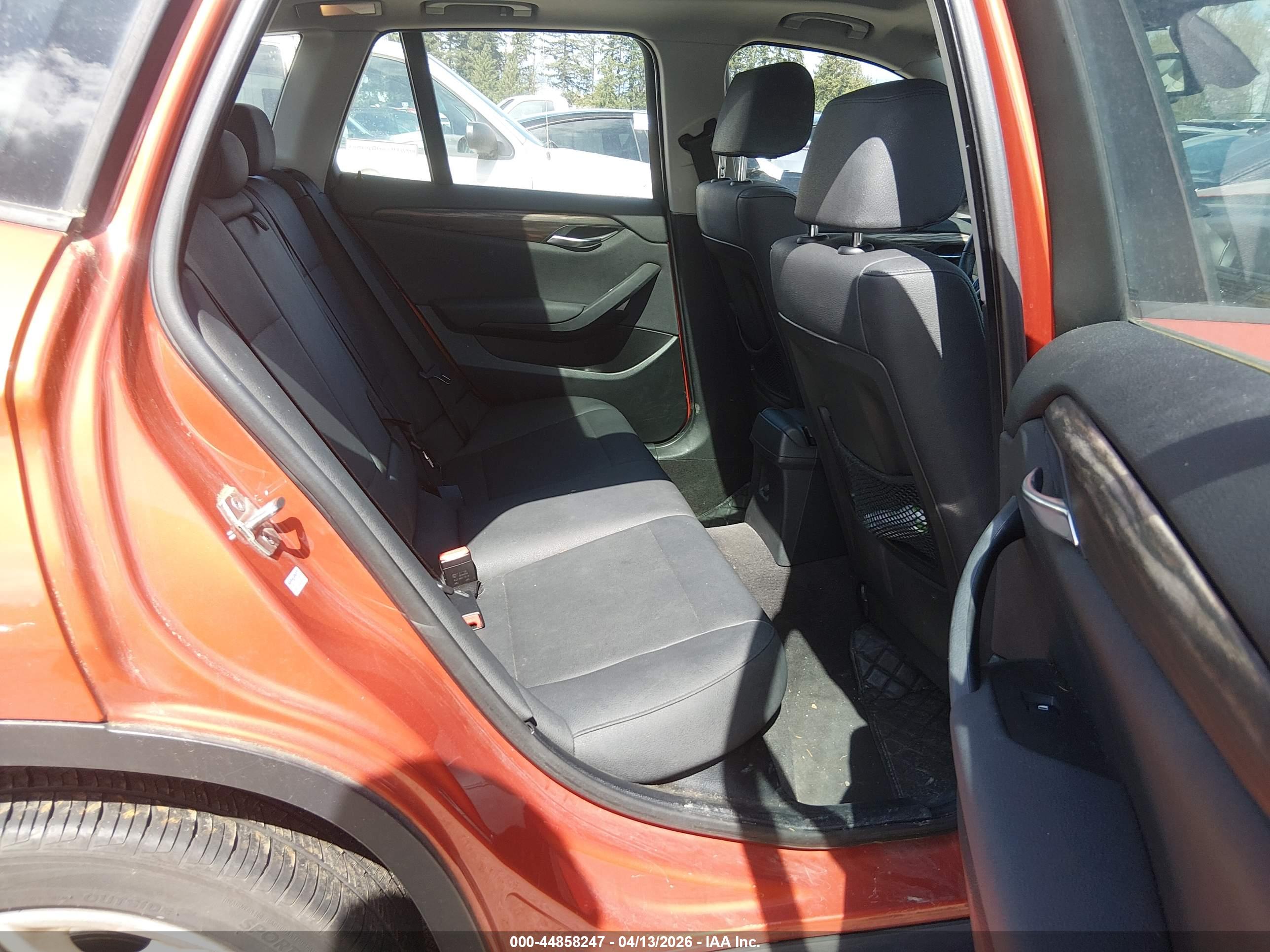 BMW X1 image 8