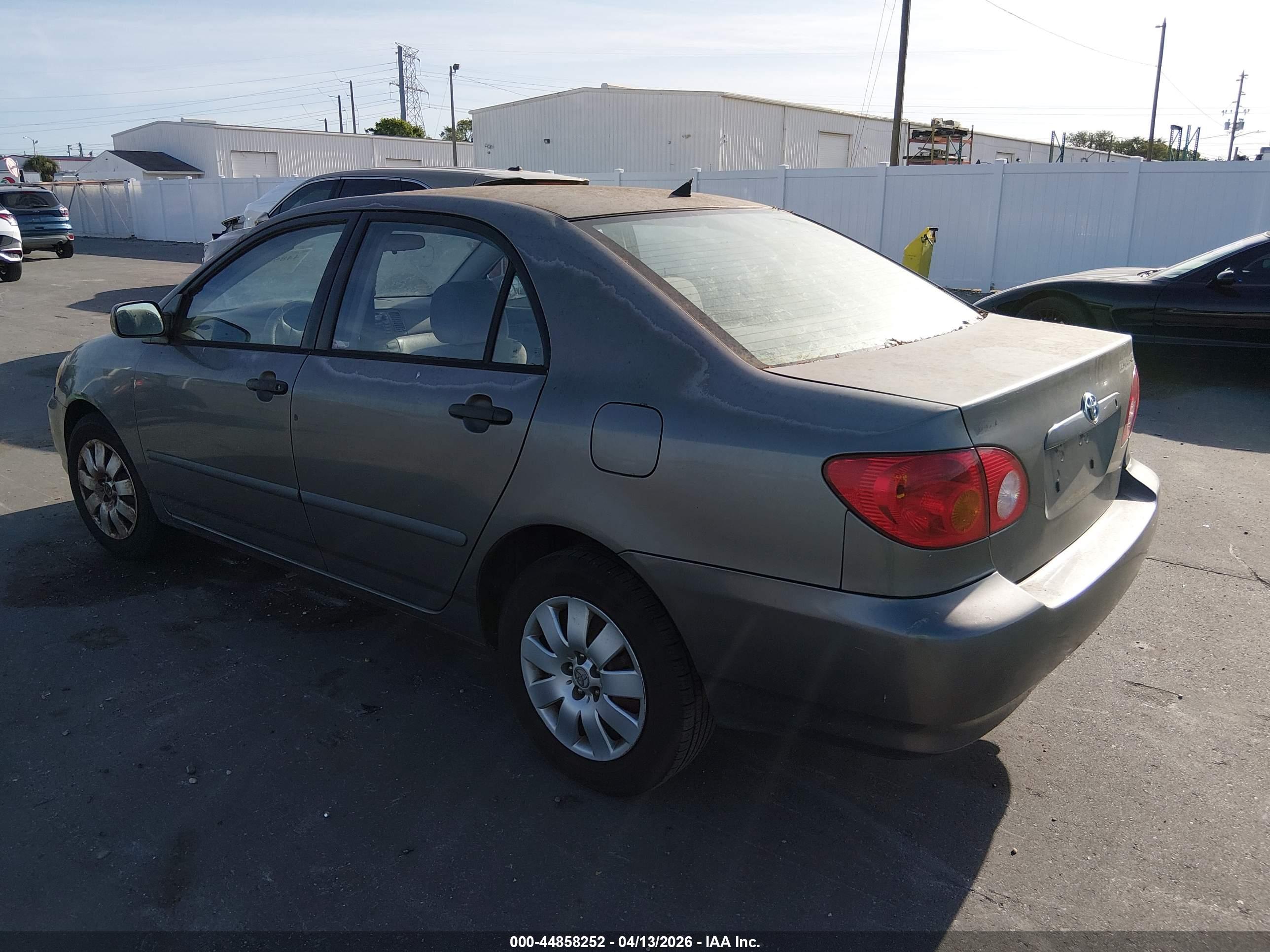 TOYOTA COROLLA image 3