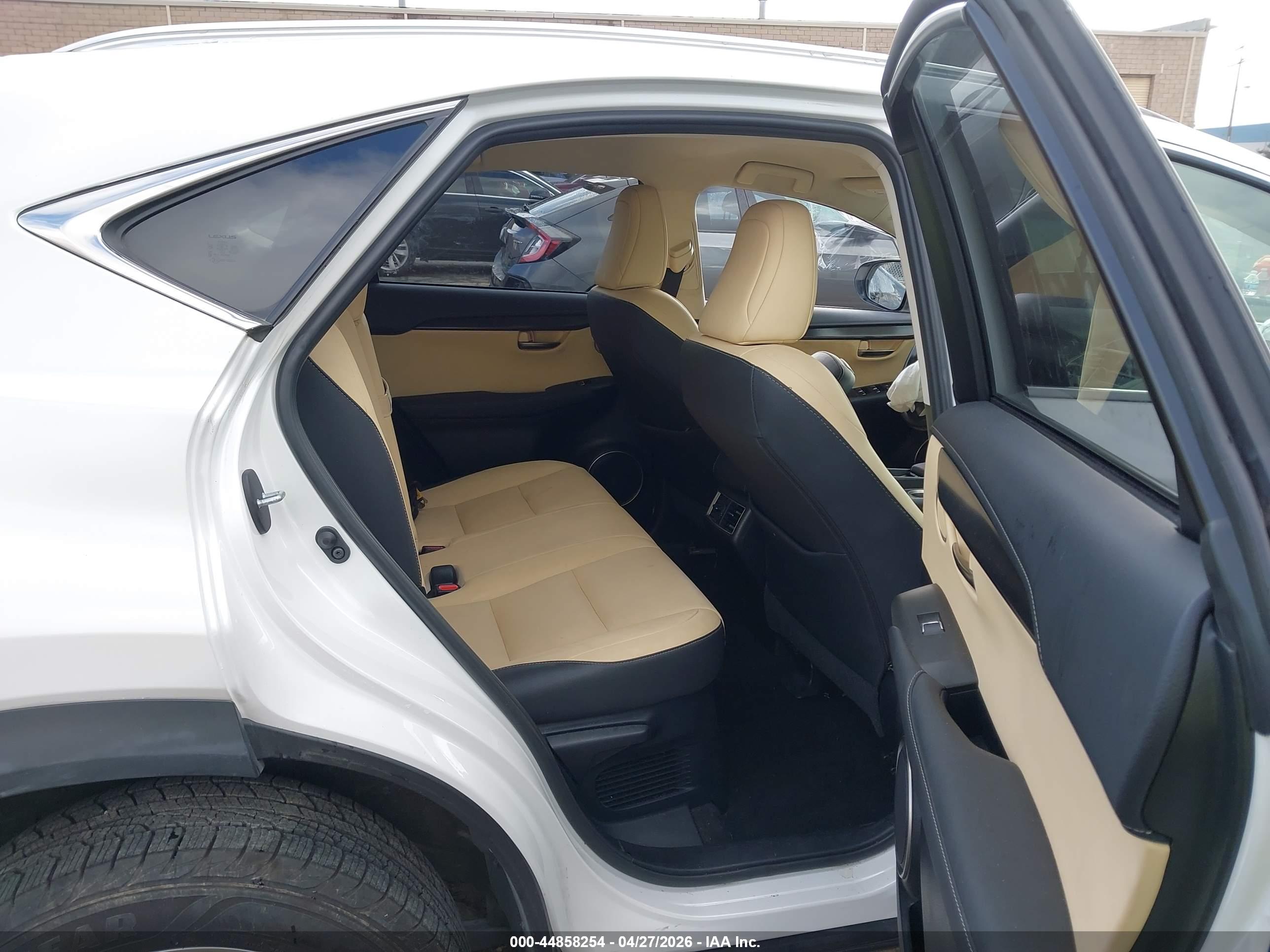 LEXUS NX image 8