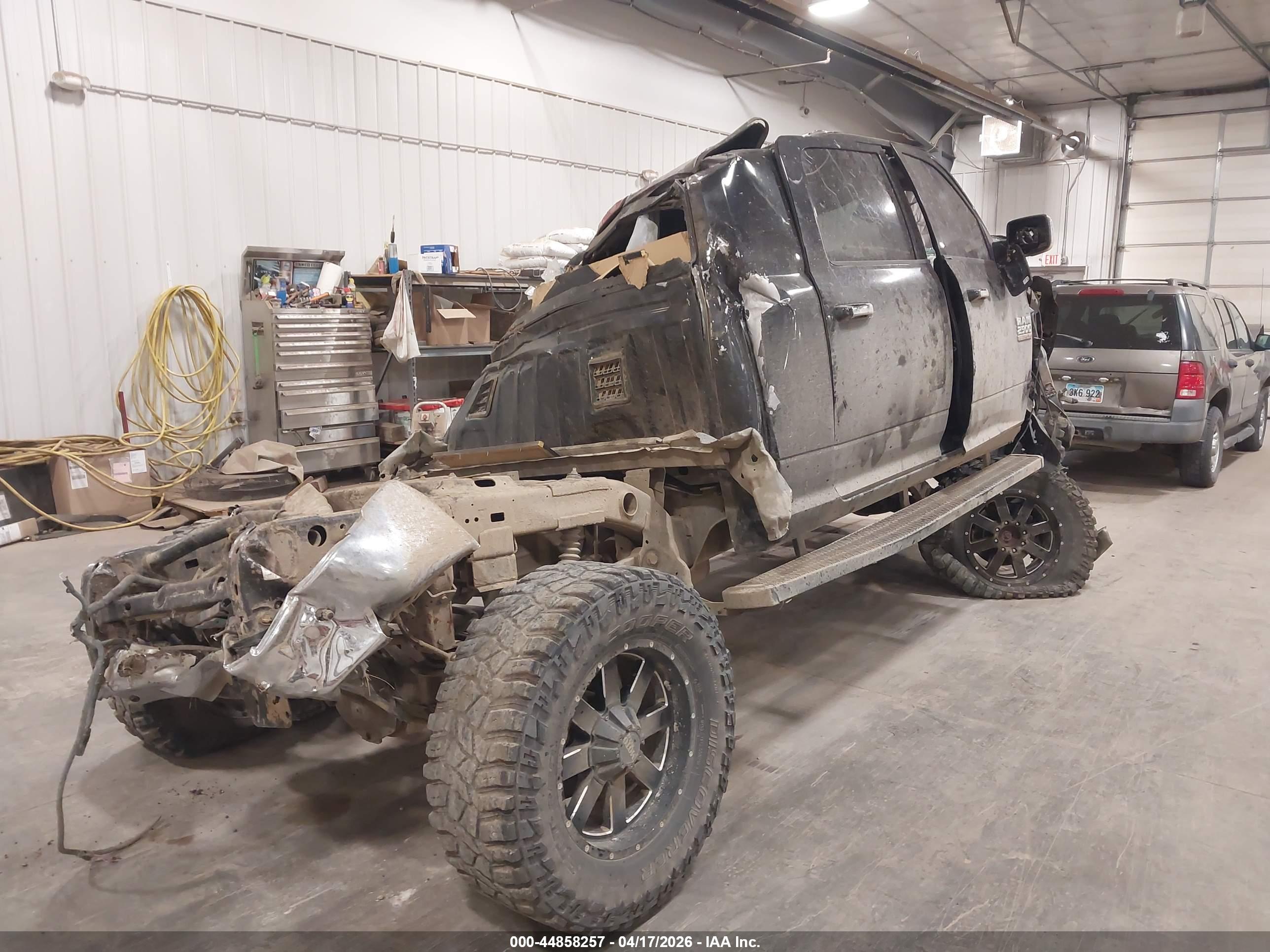 RAM 2500 image 4