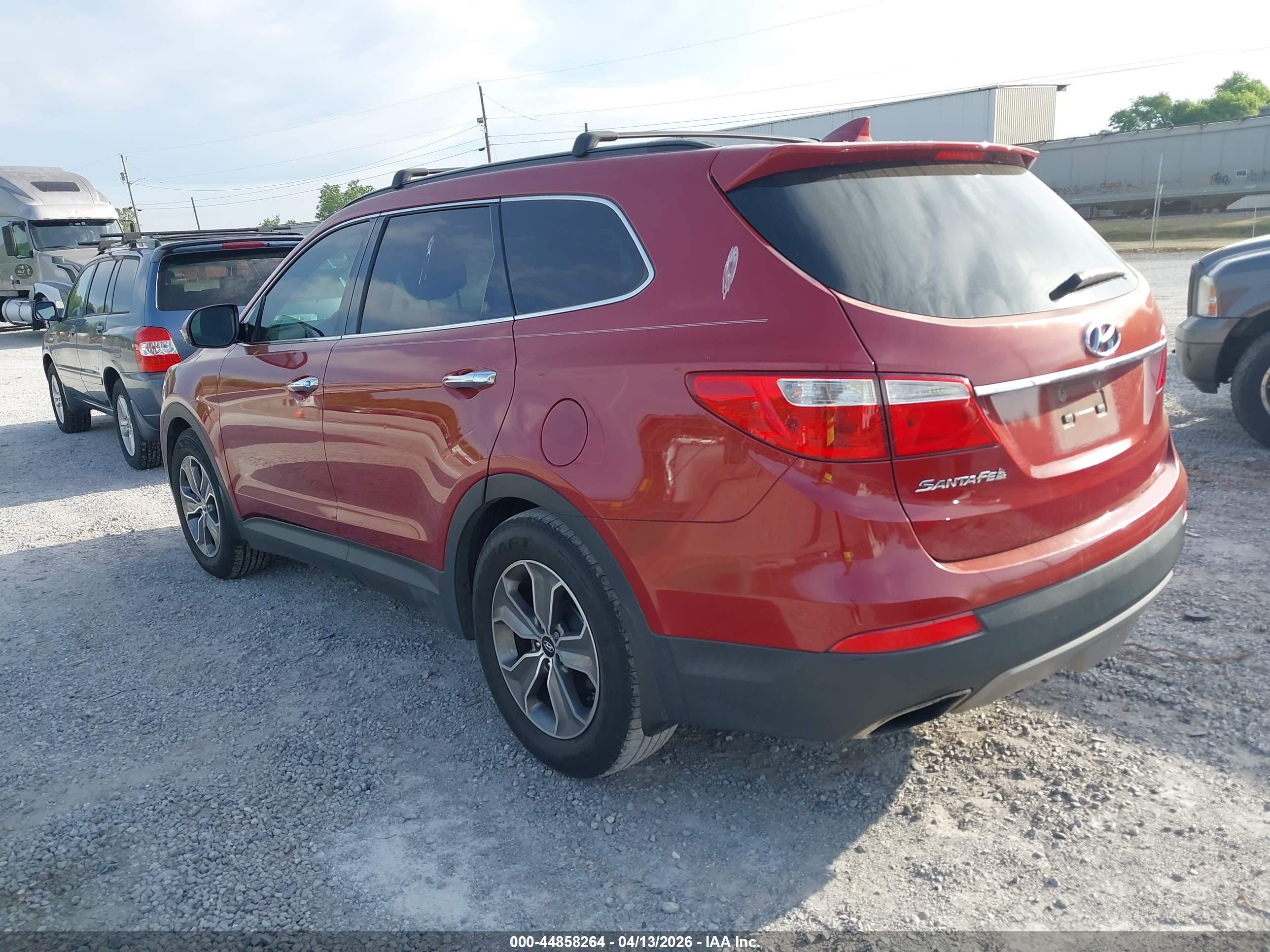 HYUNDAI SANTA image 3