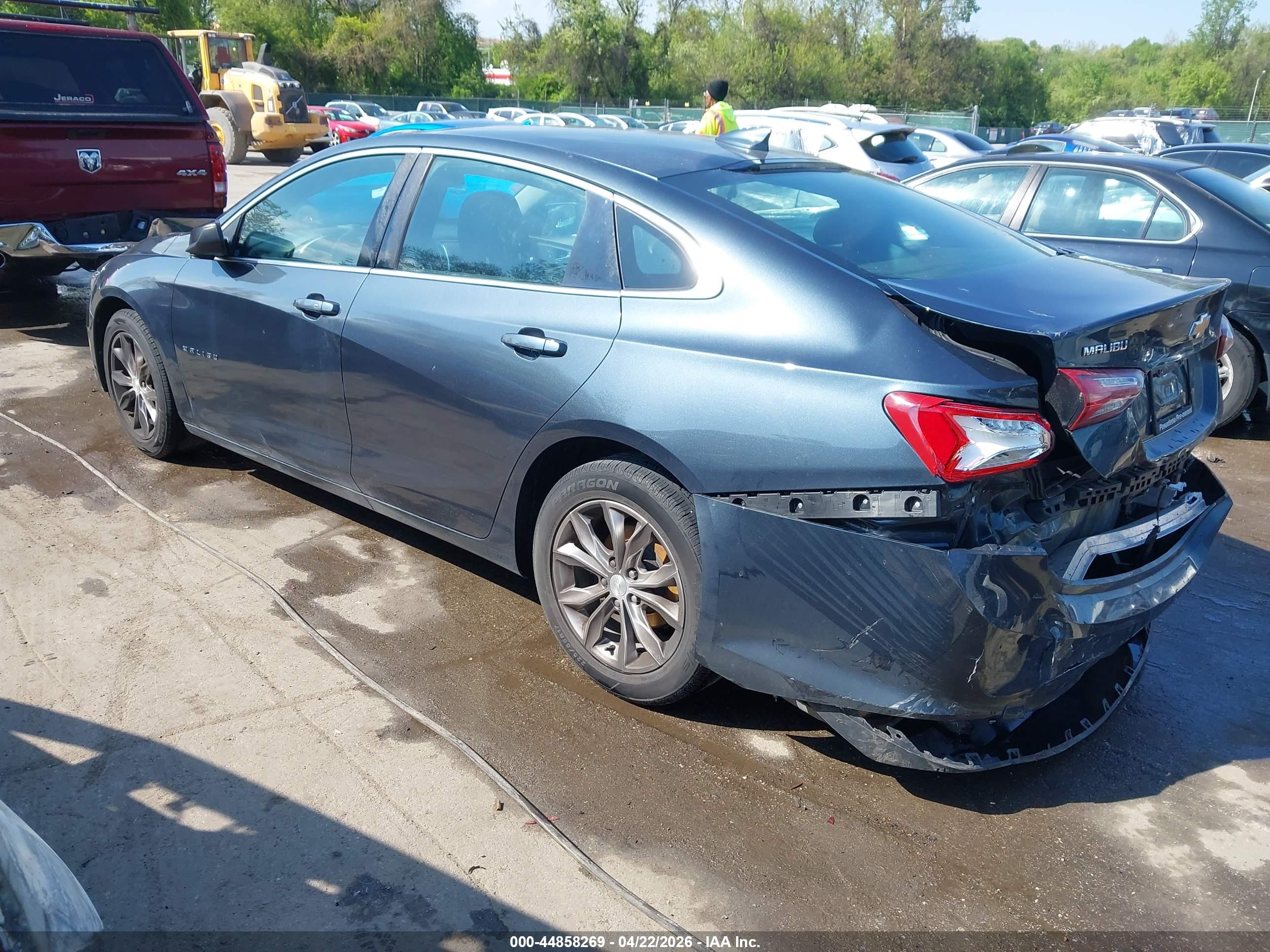 CHEVROLET MALIBU image 3