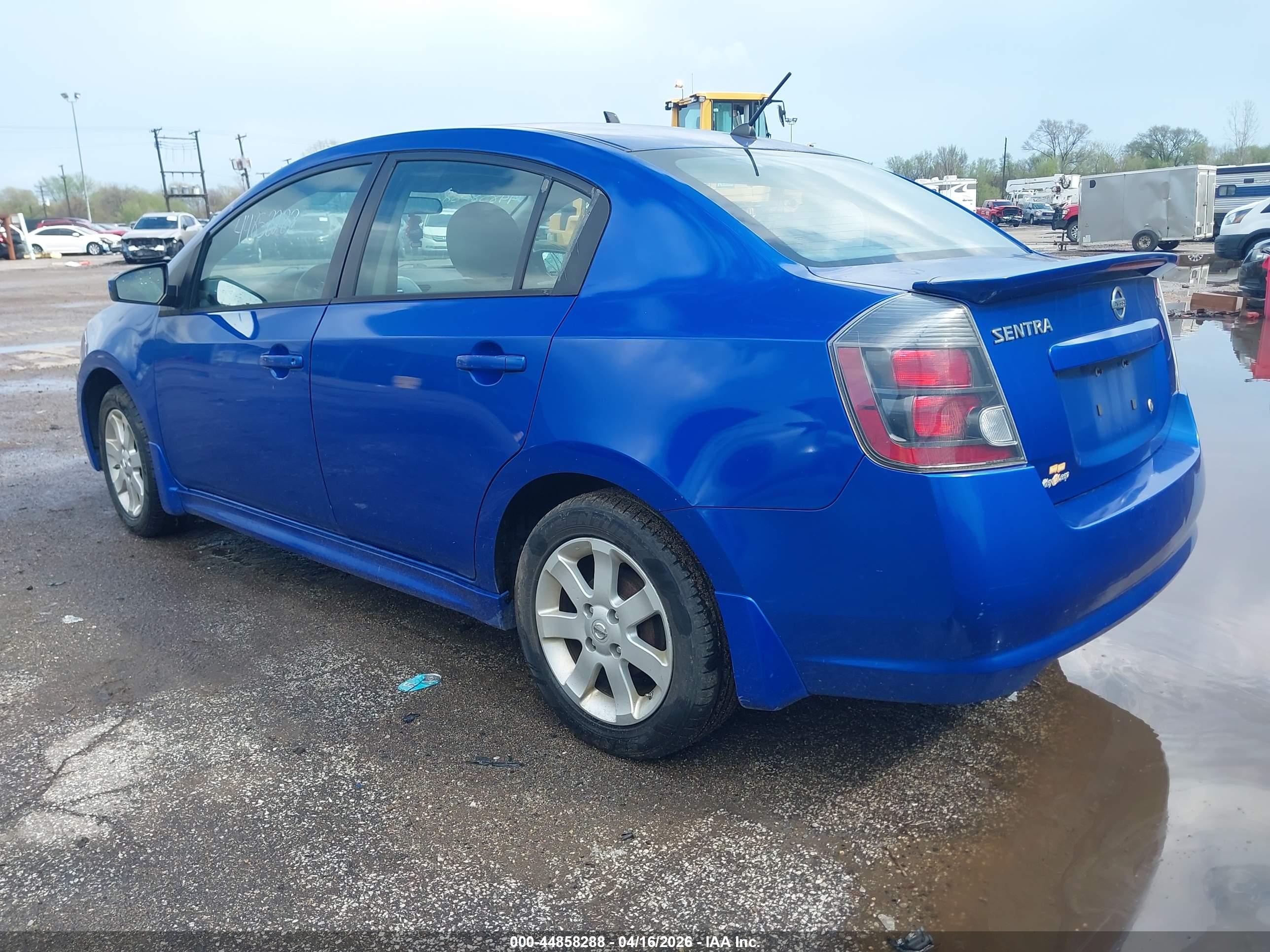 NISSAN SENTRA image 3