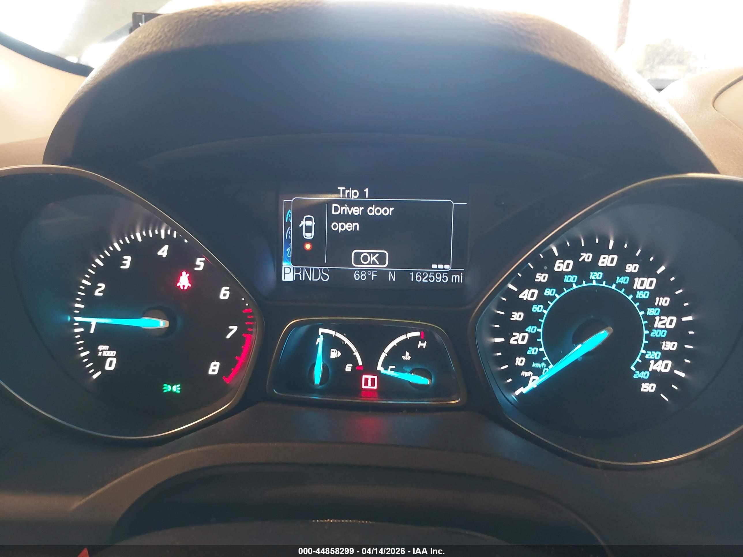 FORD ESCAPE image 7