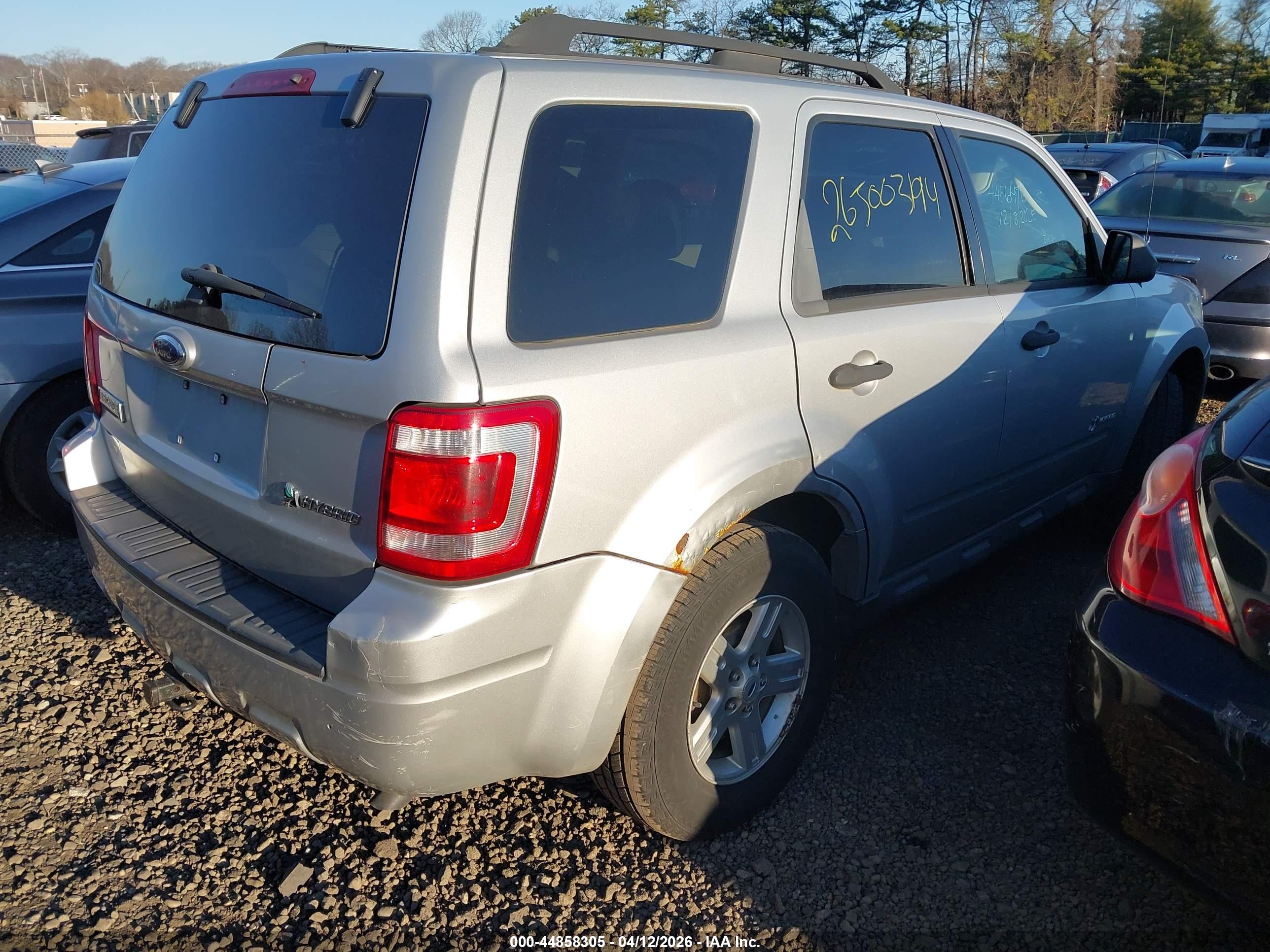 FORD ESCAPE image 4