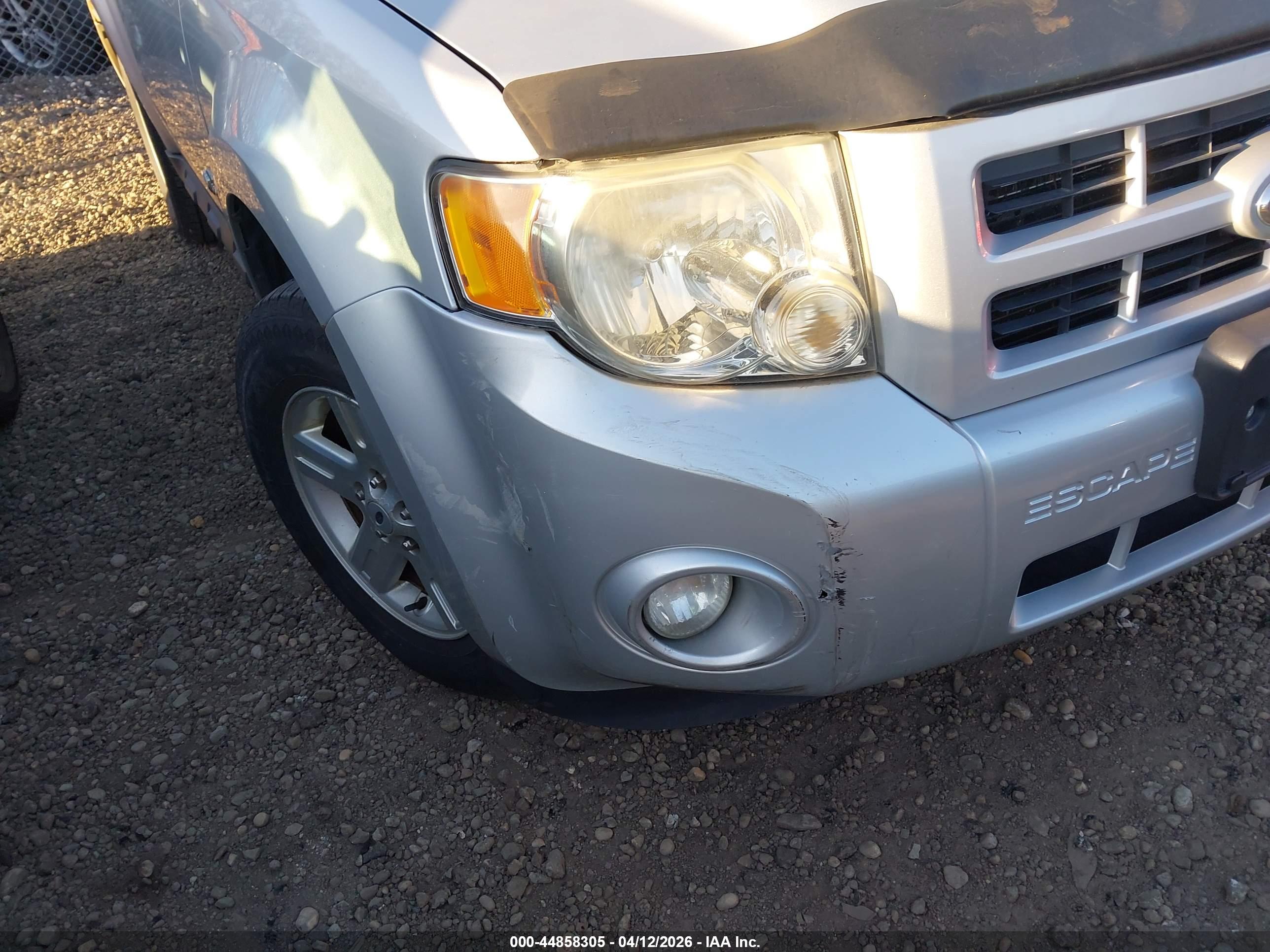 FORD ESCAPE image 6