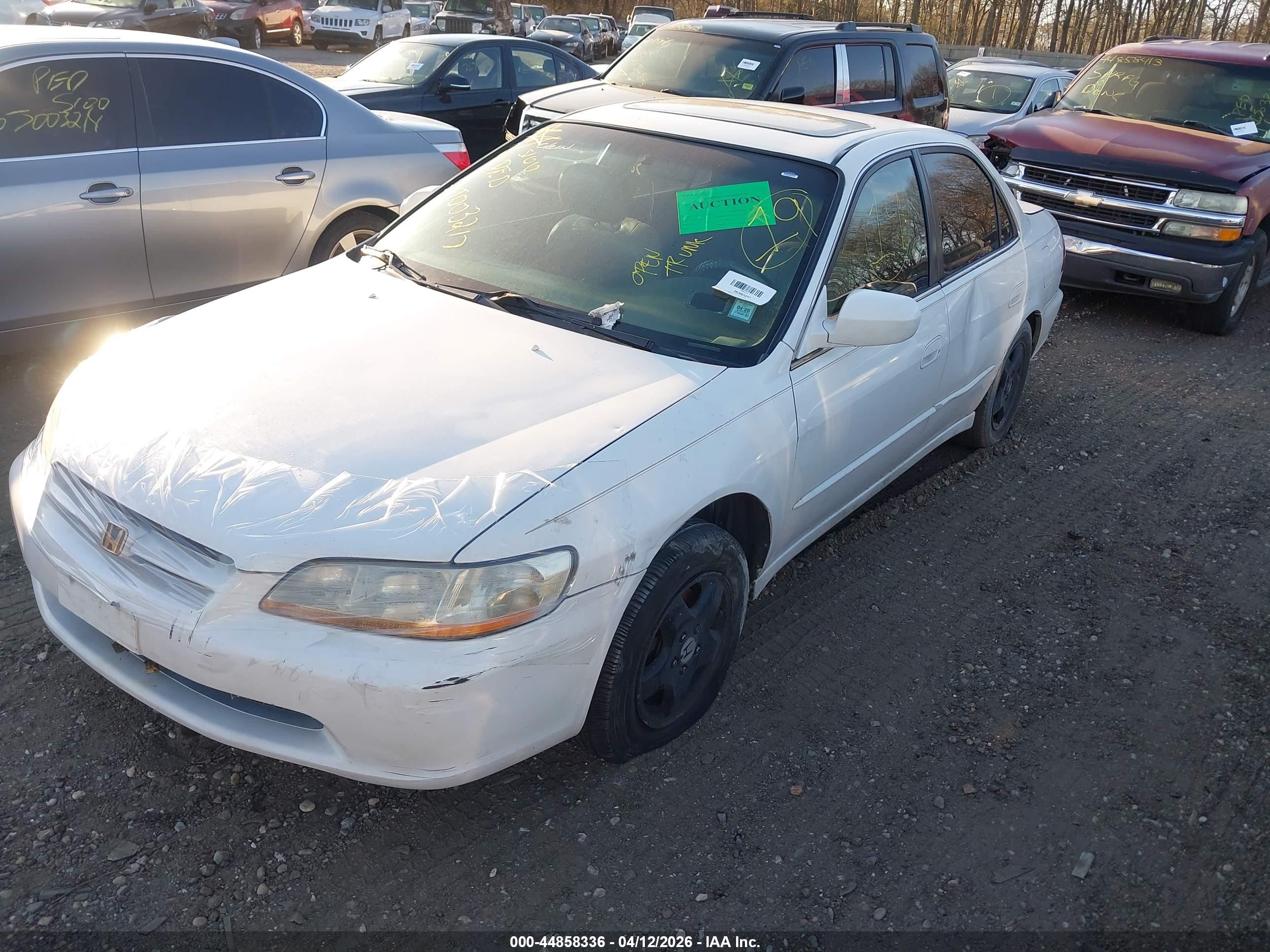 HONDA ACCORD image 2