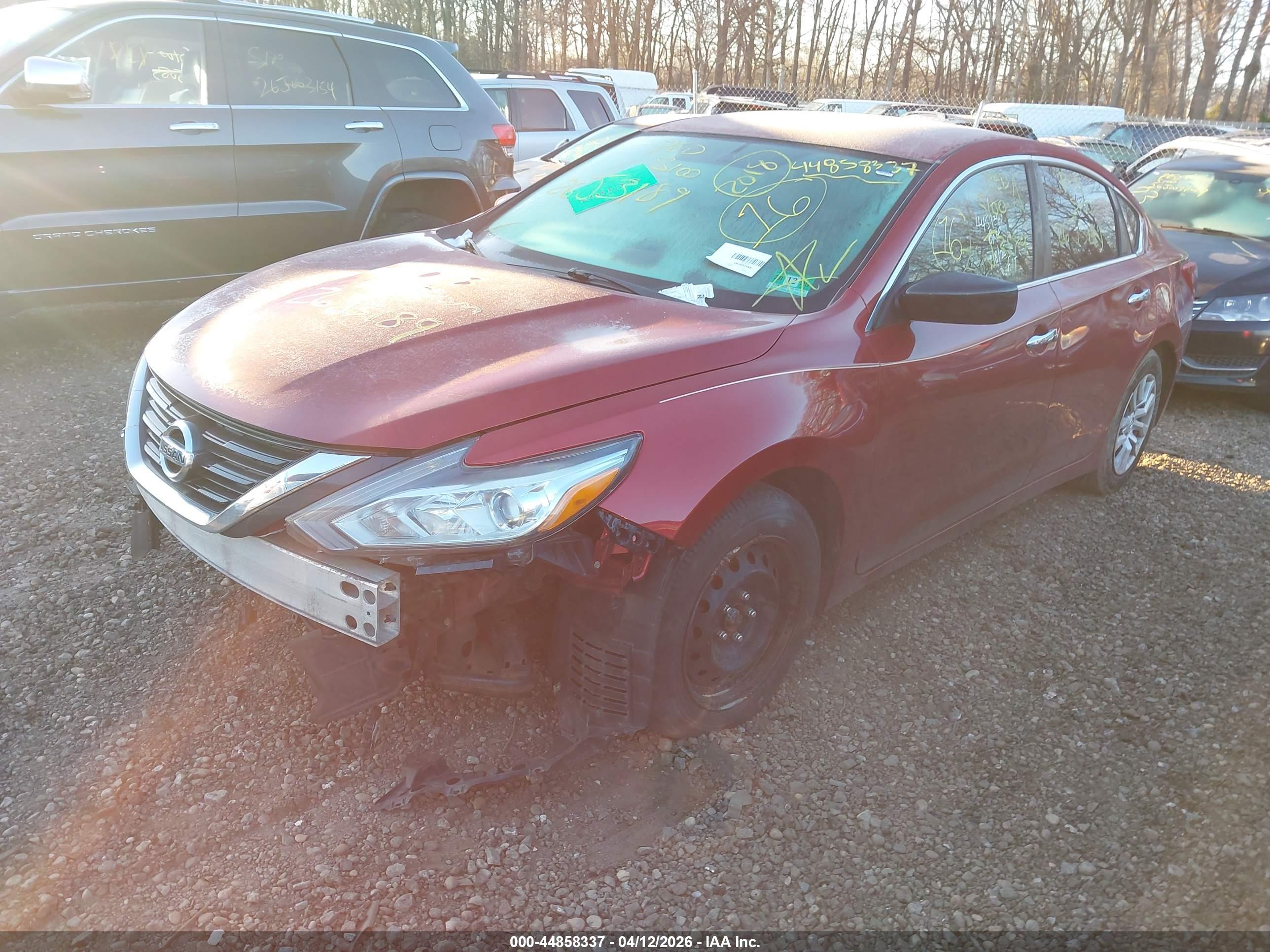 NISSAN ALTIMA image 2