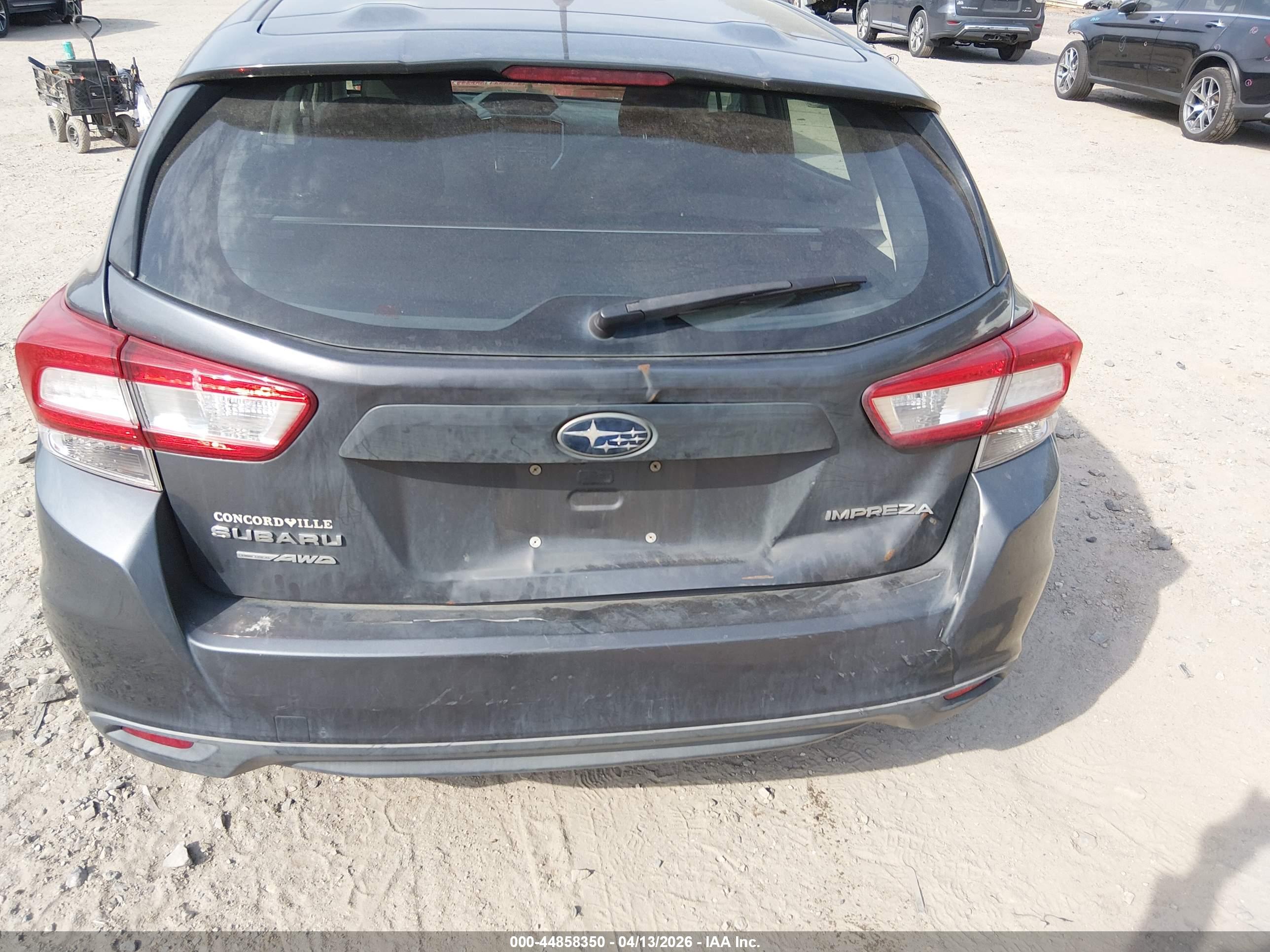SUBARU IMPREZA image 6