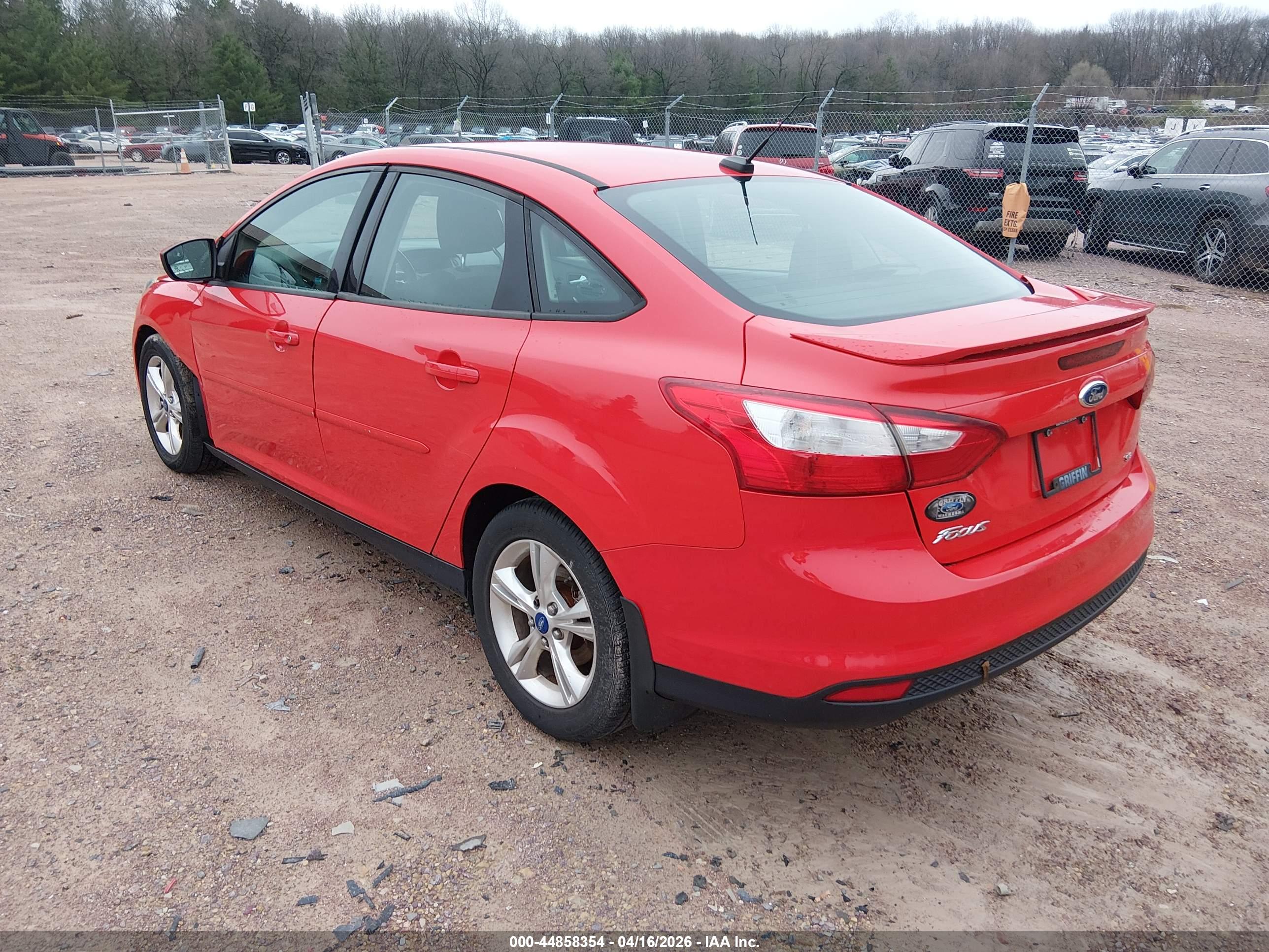 FORD FOCUS image 3