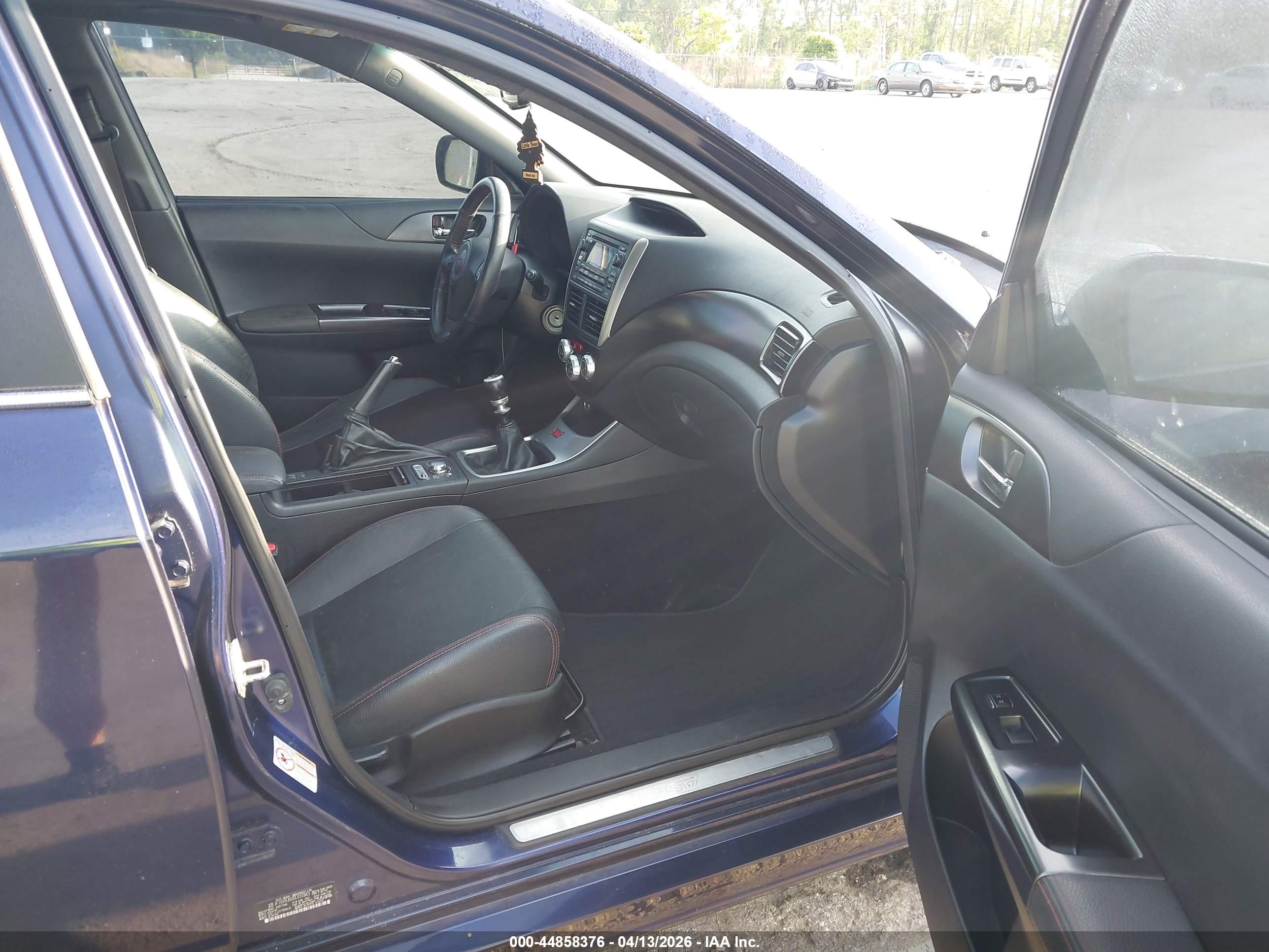 SUBARU IMPREZA image 5