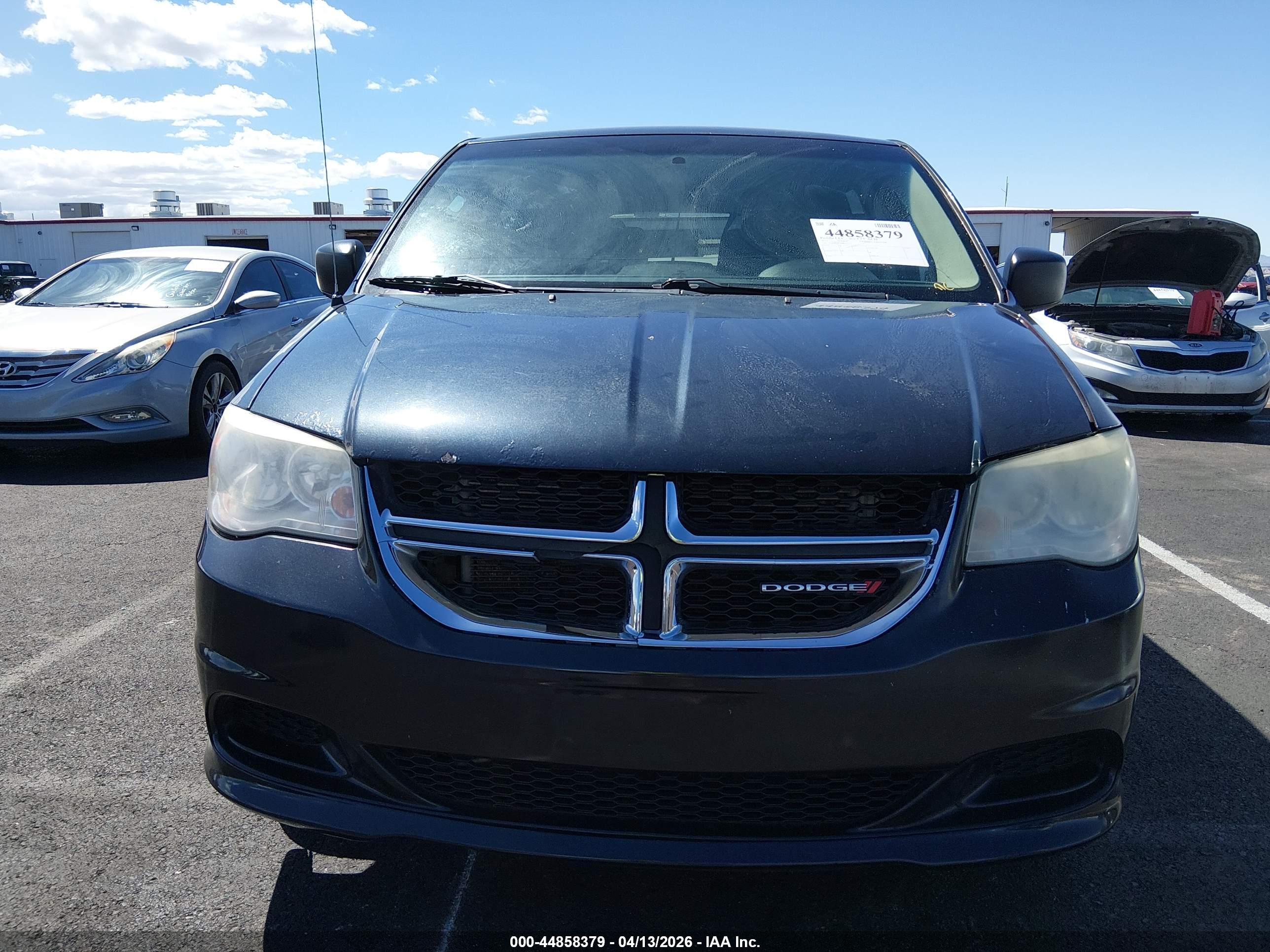 DODGE GRAND image 6