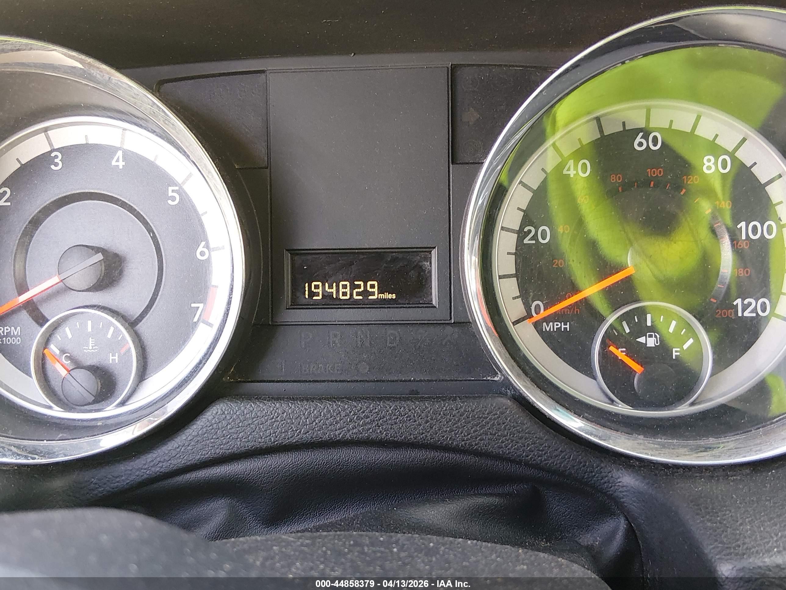 DODGE GRAND image 7