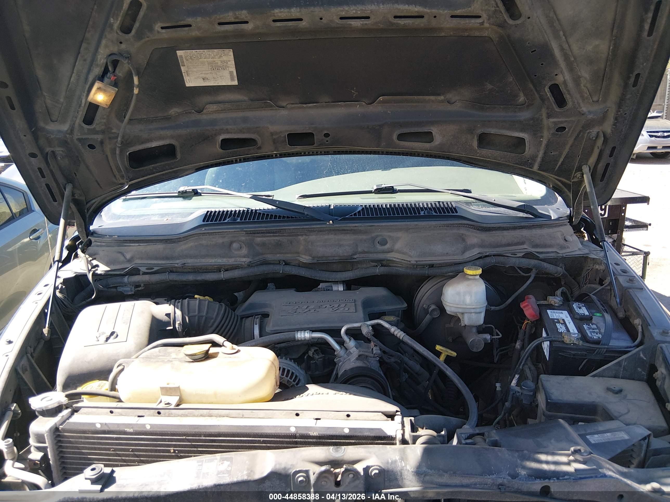 DODGE RAM image 10