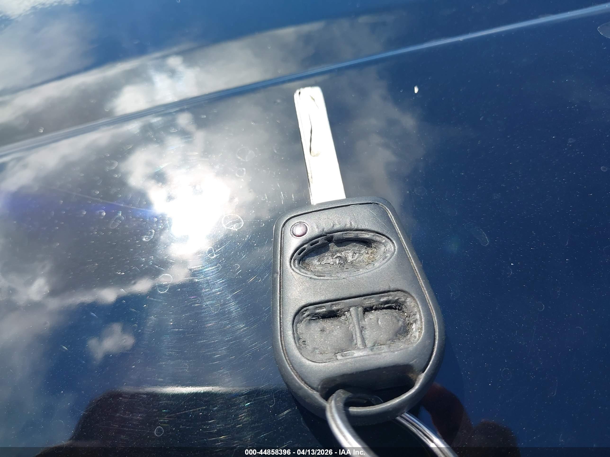 LAND ROVER image 11