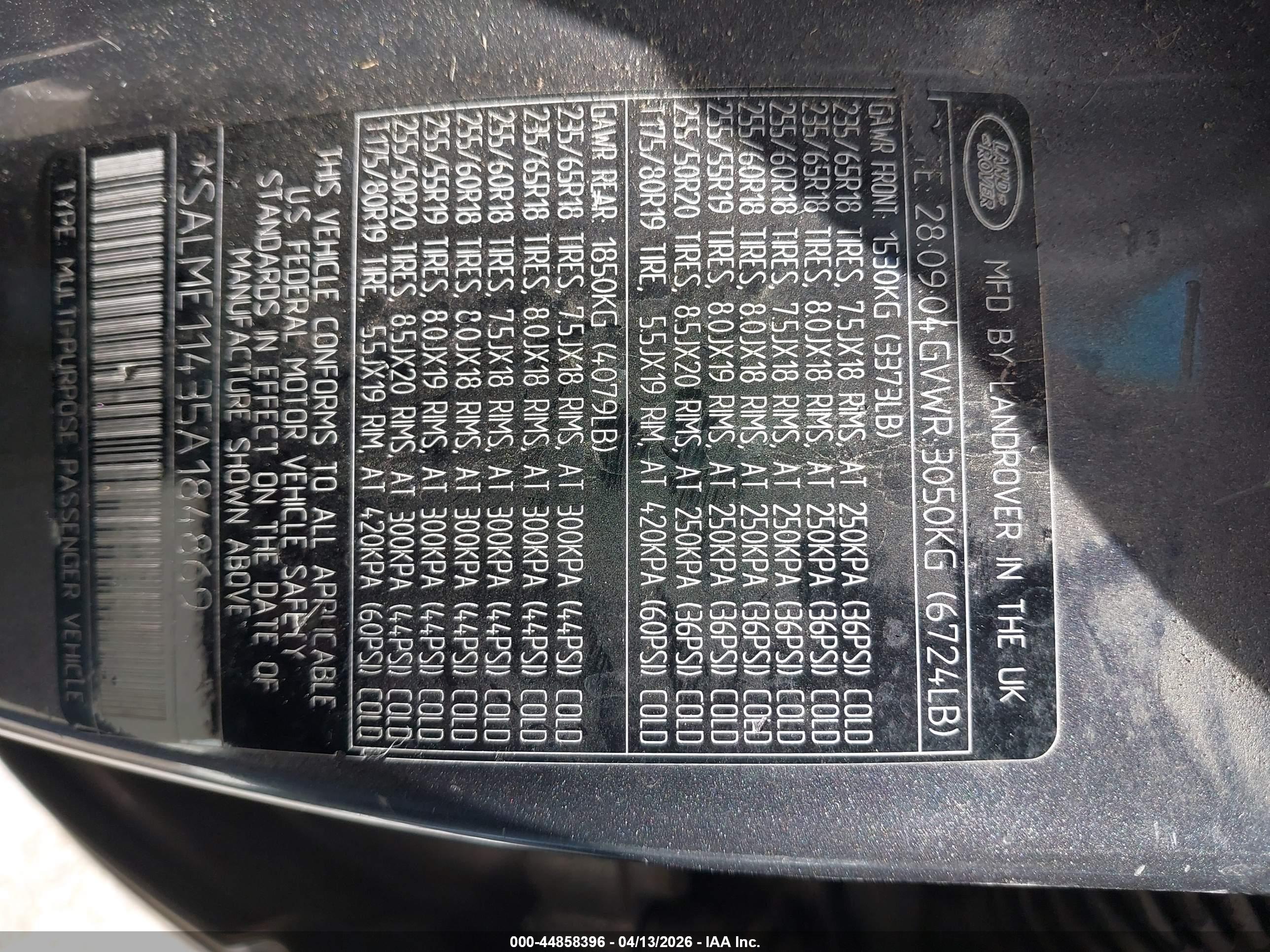 LAND ROVER image 9