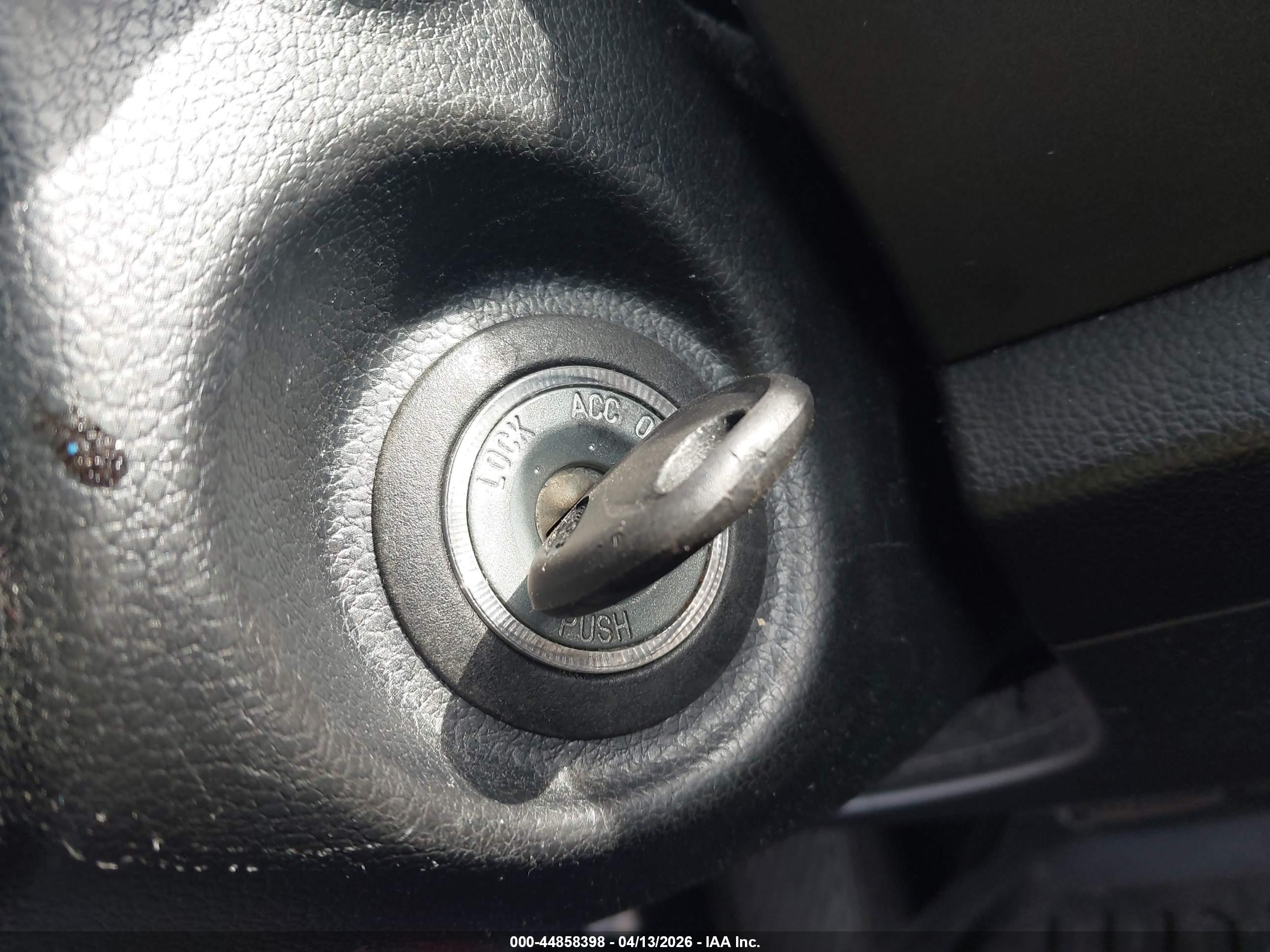 KIA SPORTAGE image 11