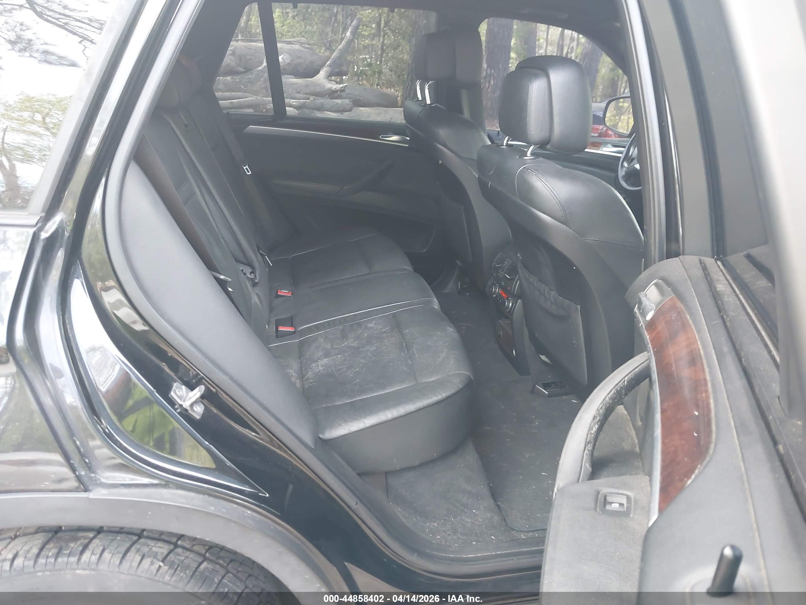 BMW X5 image 8