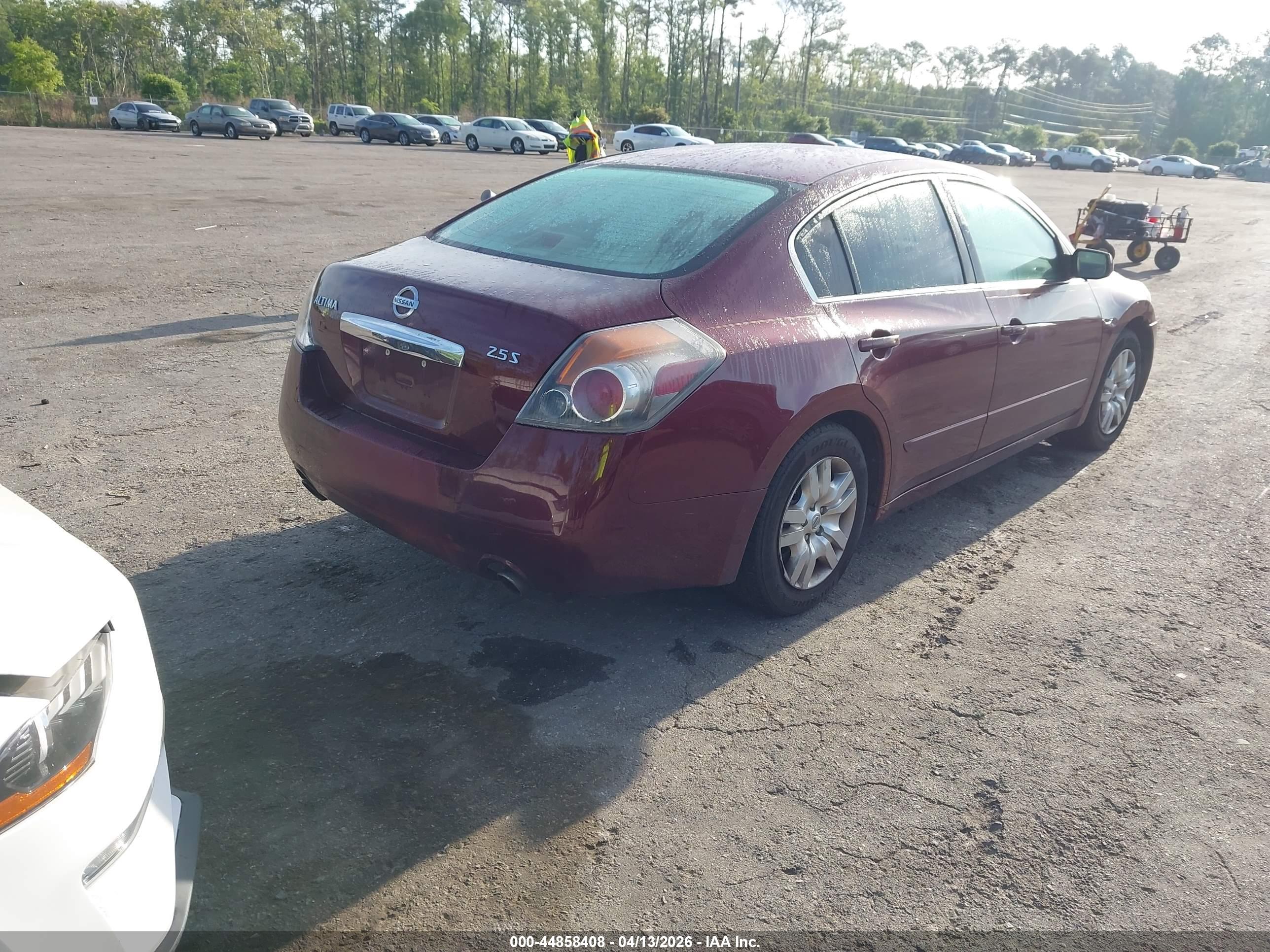 NISSAN ALTIMA image 4